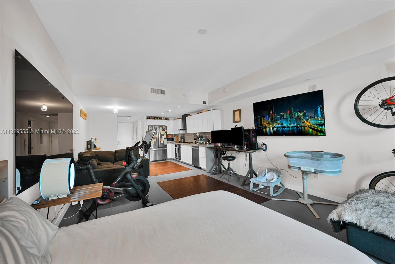 1600 NE 1st Ave # 2803