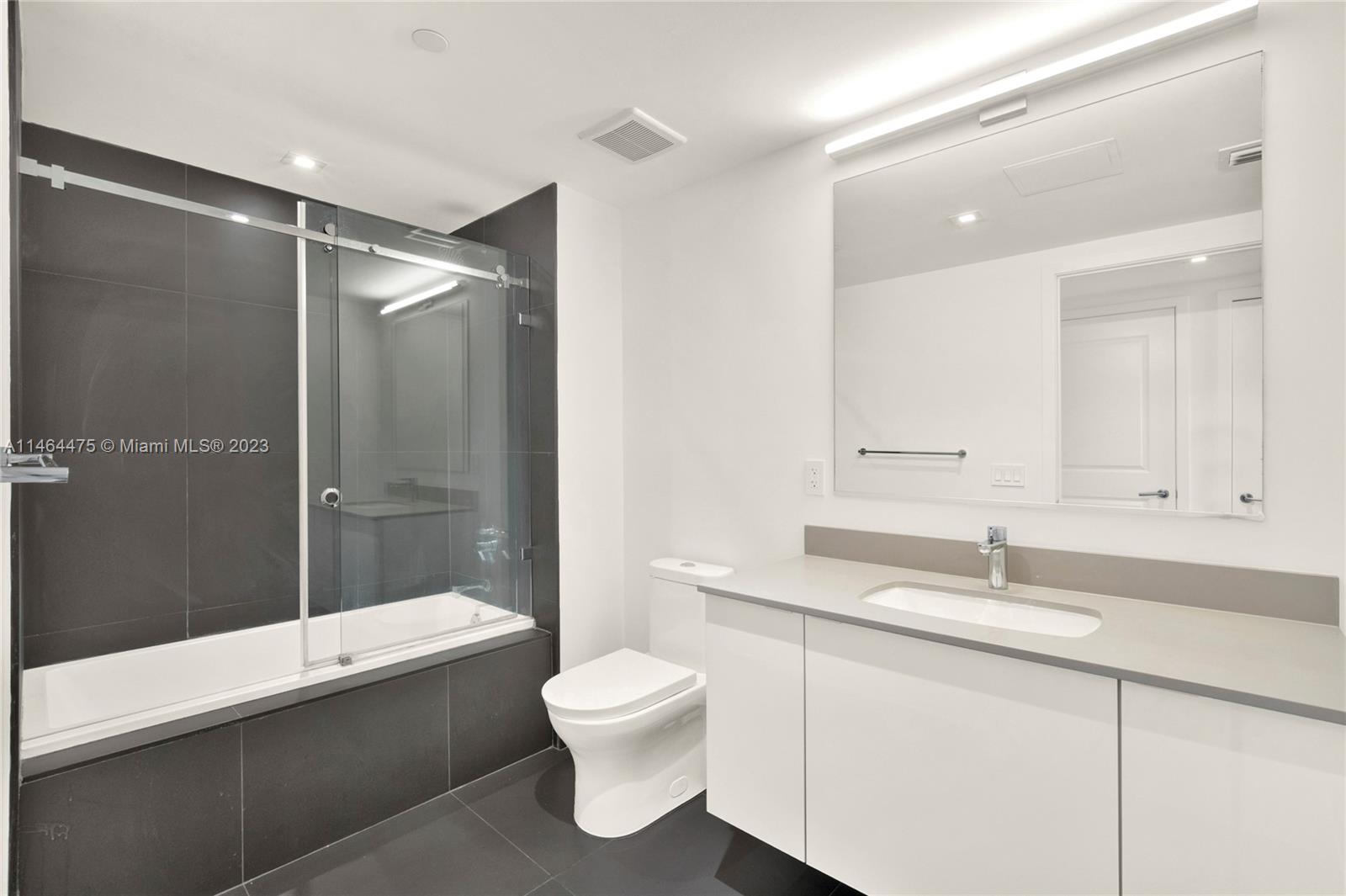 1600 NE 1st Ave # 2803