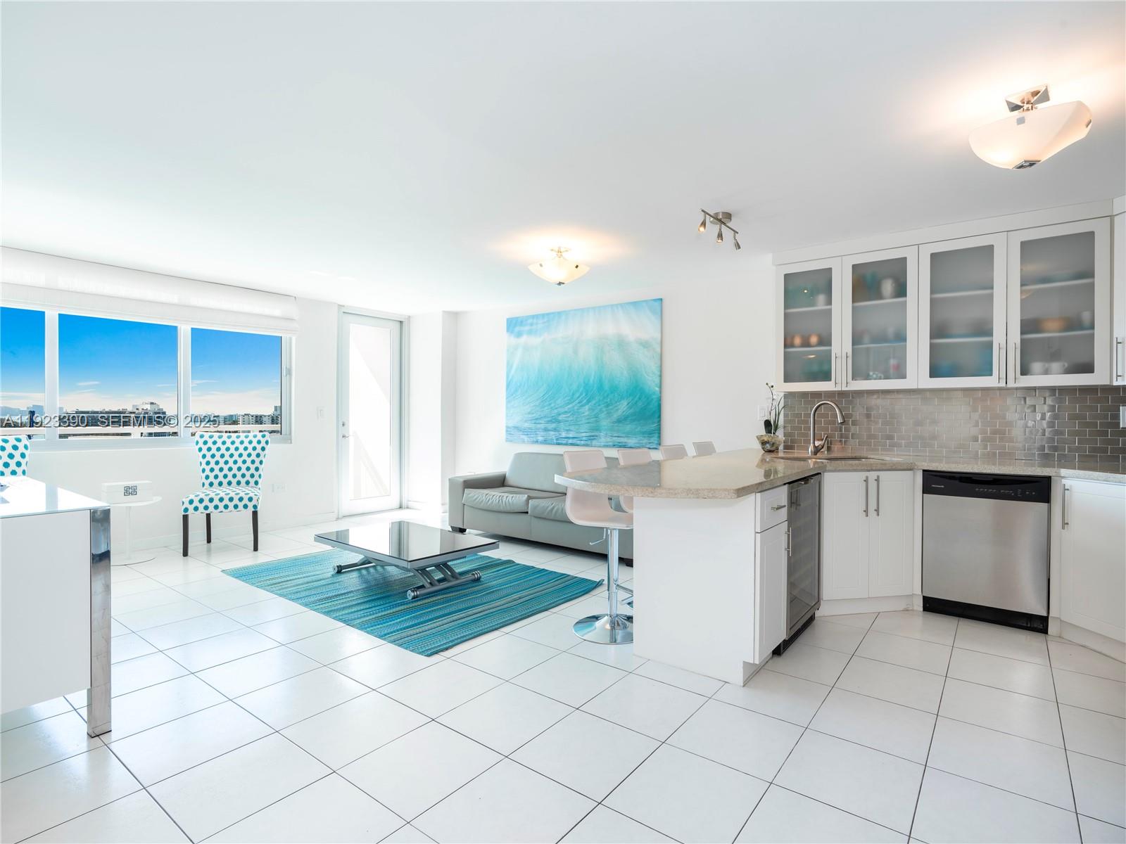 7135 Collins Ave # 1233