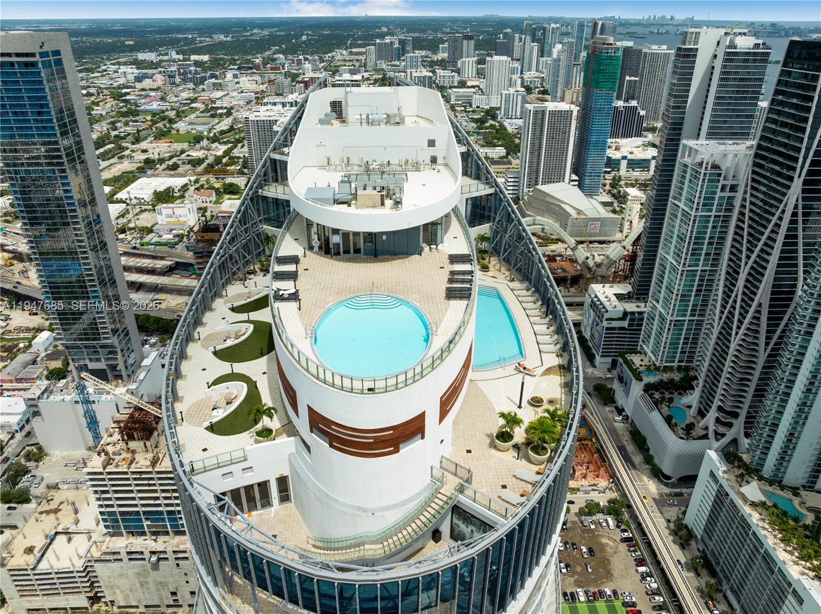 851 NE 1st Ave # 3408