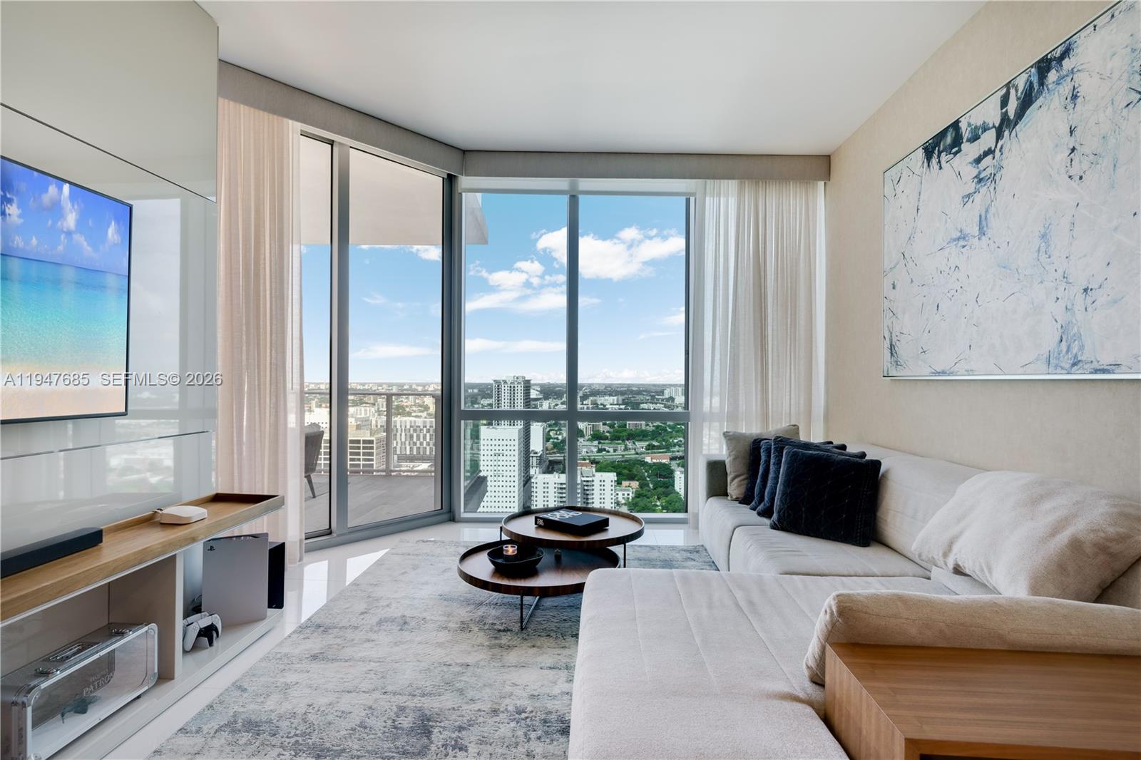 851 NE 1st Ave # 3408