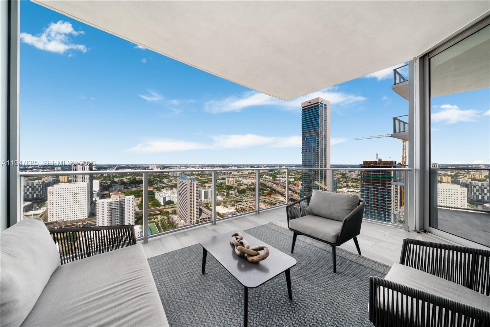 851 NE 1st Ave # 3408