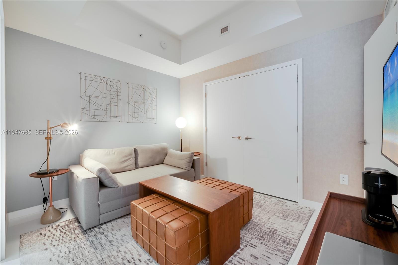 851 NE 1st Ave # 3408