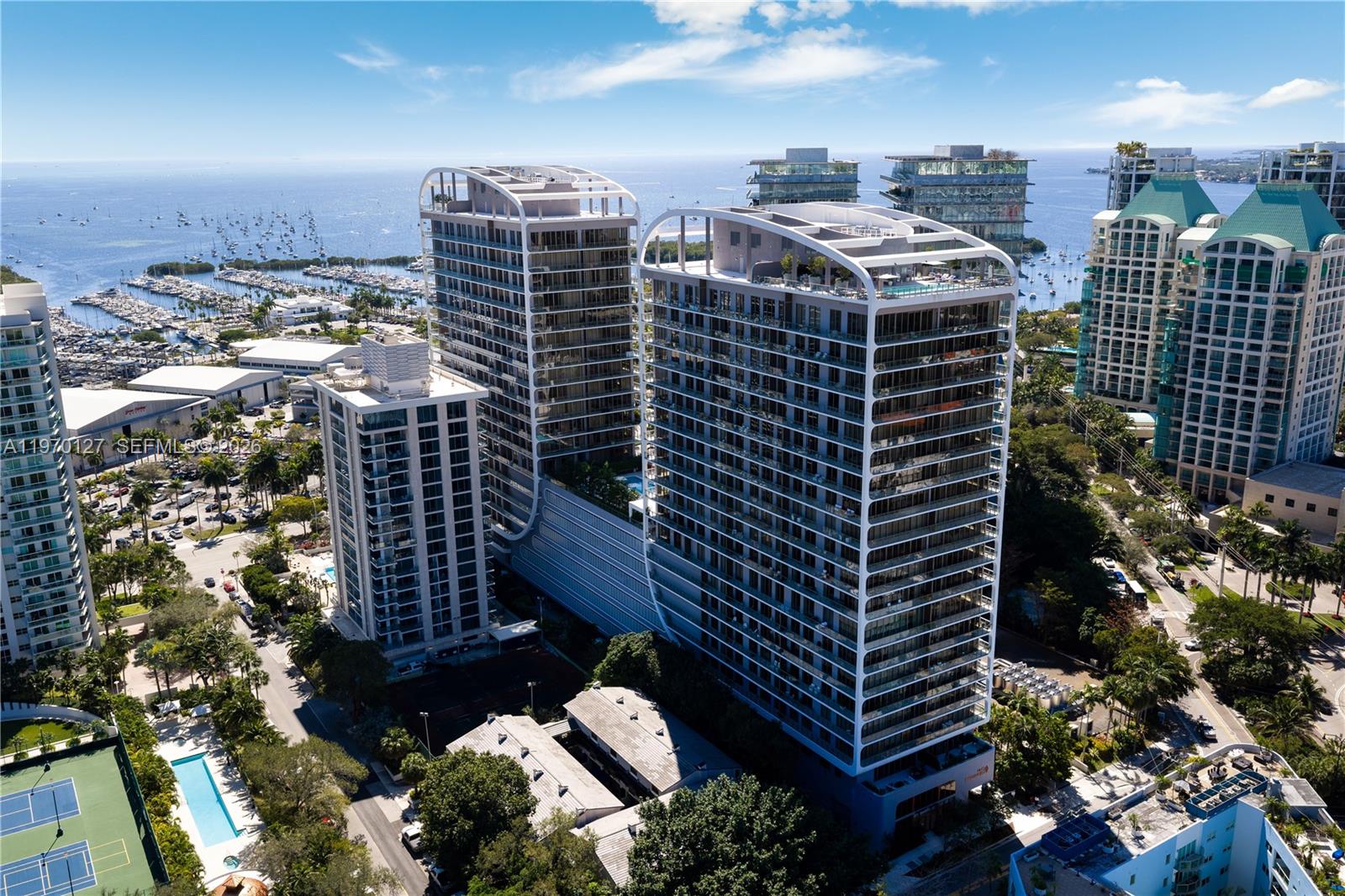 2678 Tigertail Ave # 1410