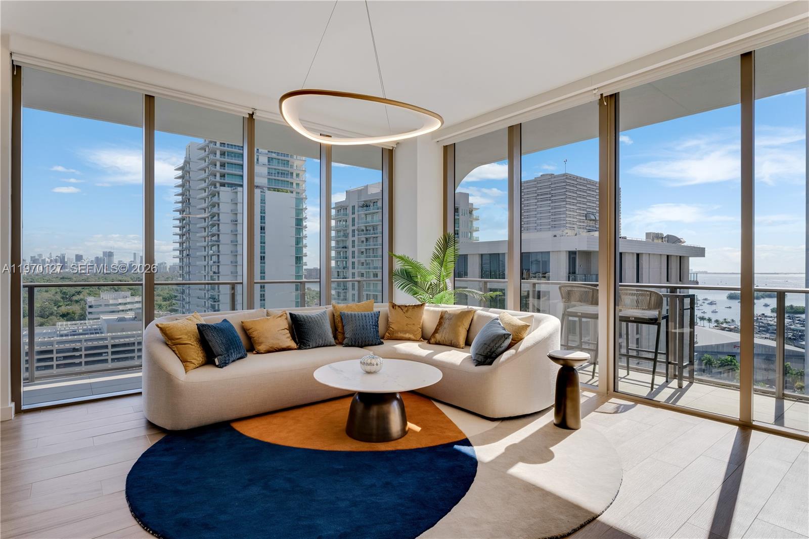 2678 Tigertail Ave # 1410