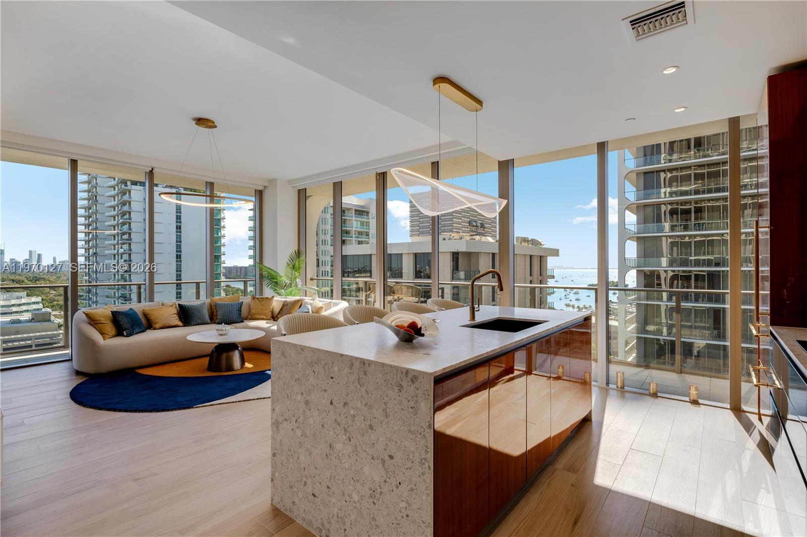 2678 Tigertail Ave # 1410