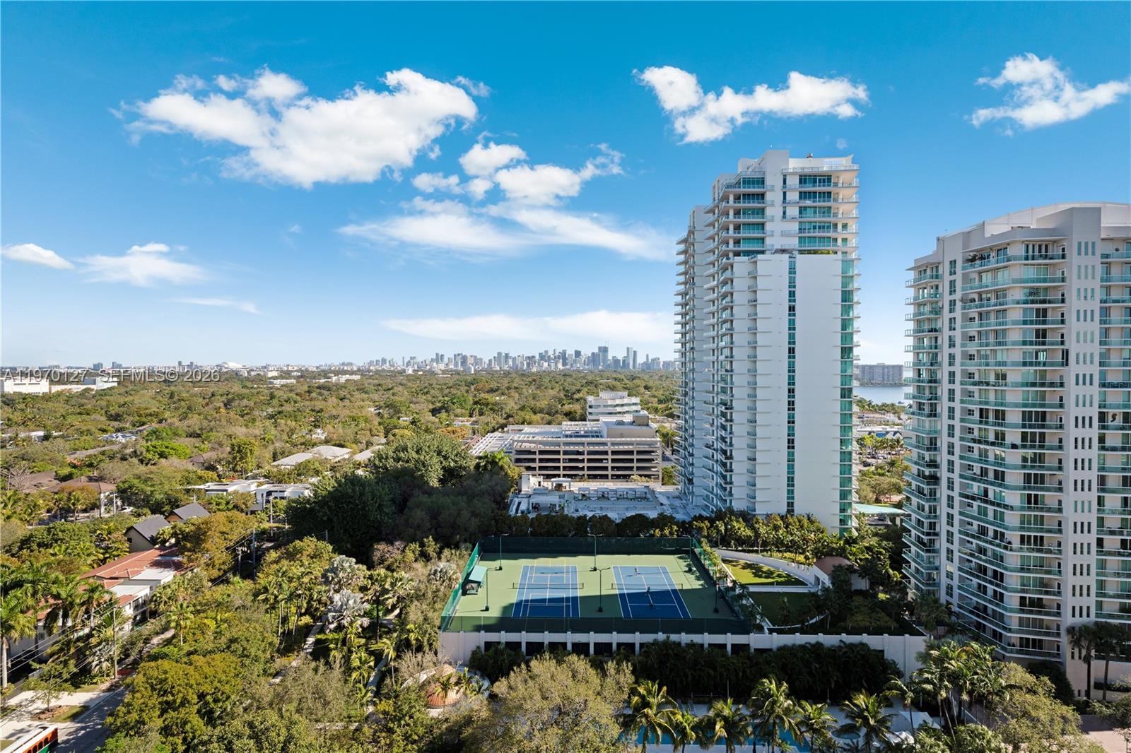 2678 Tigertail Ave # 1410