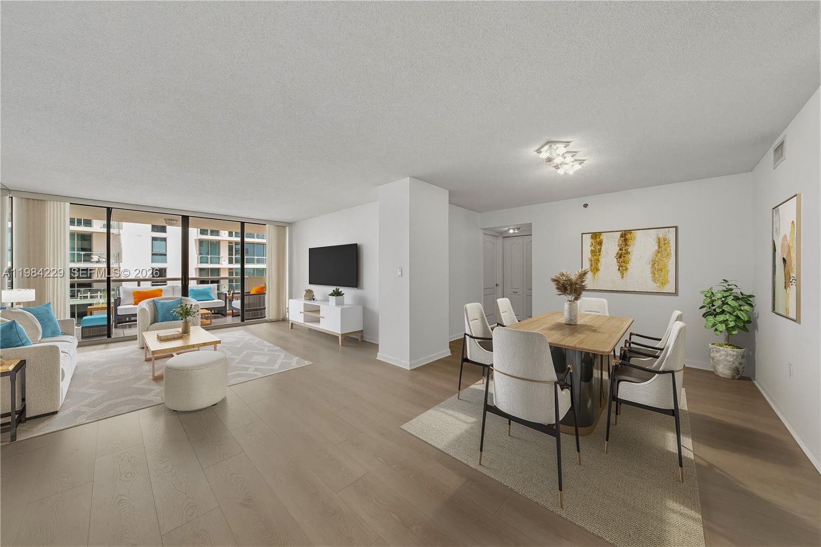 5757 Collins Ave # 707