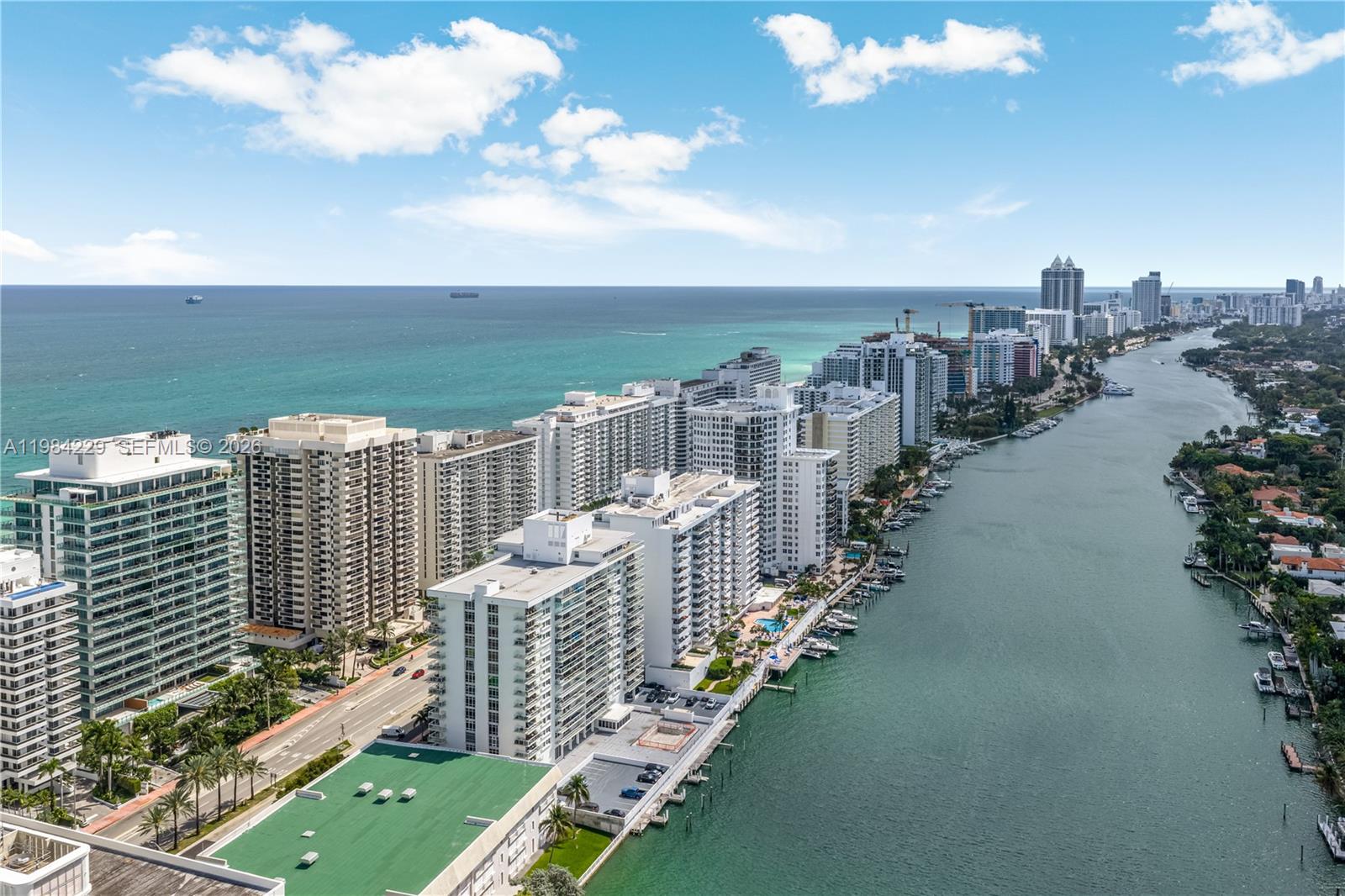 5757 Collins Ave # 707