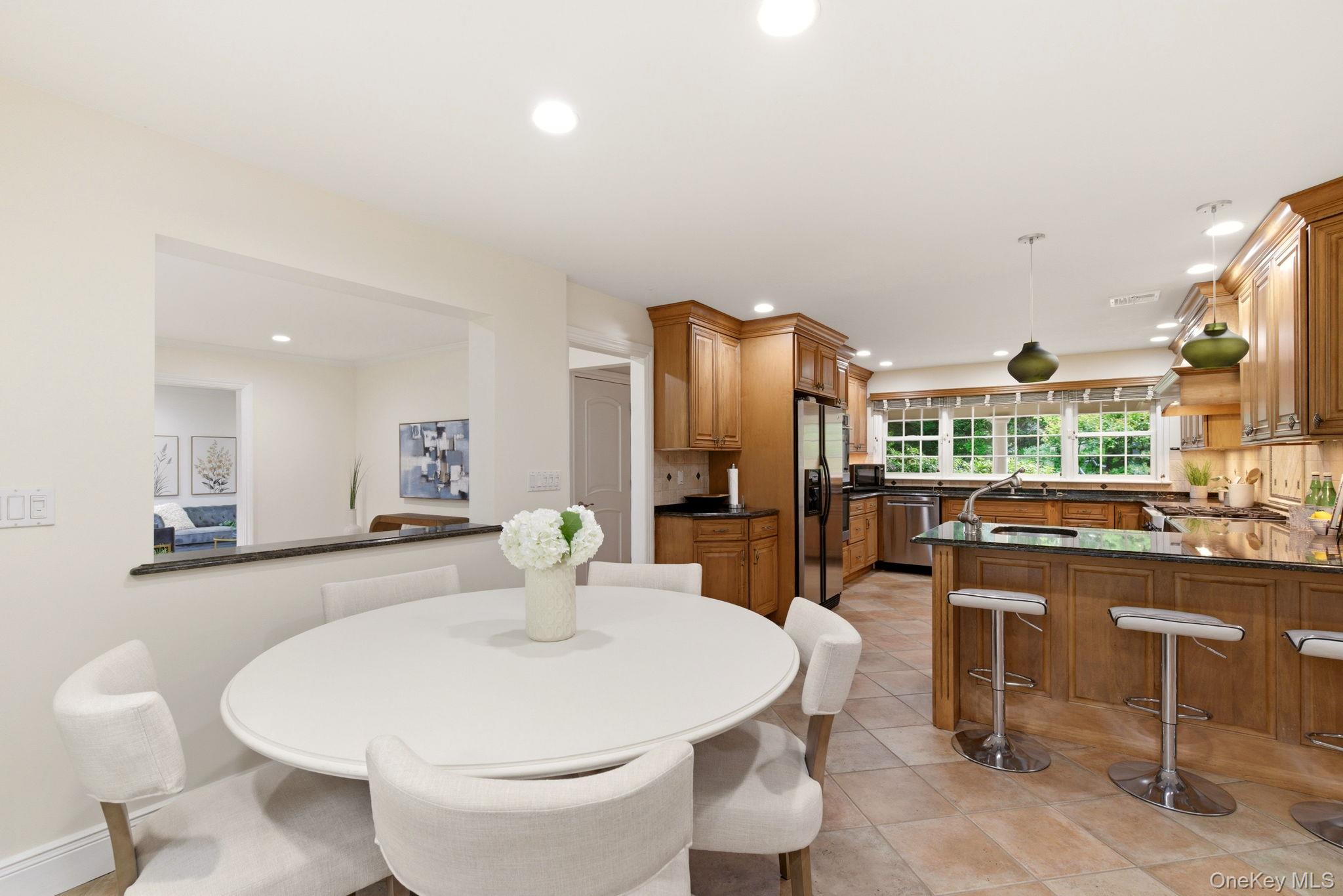 316 S Woods Road