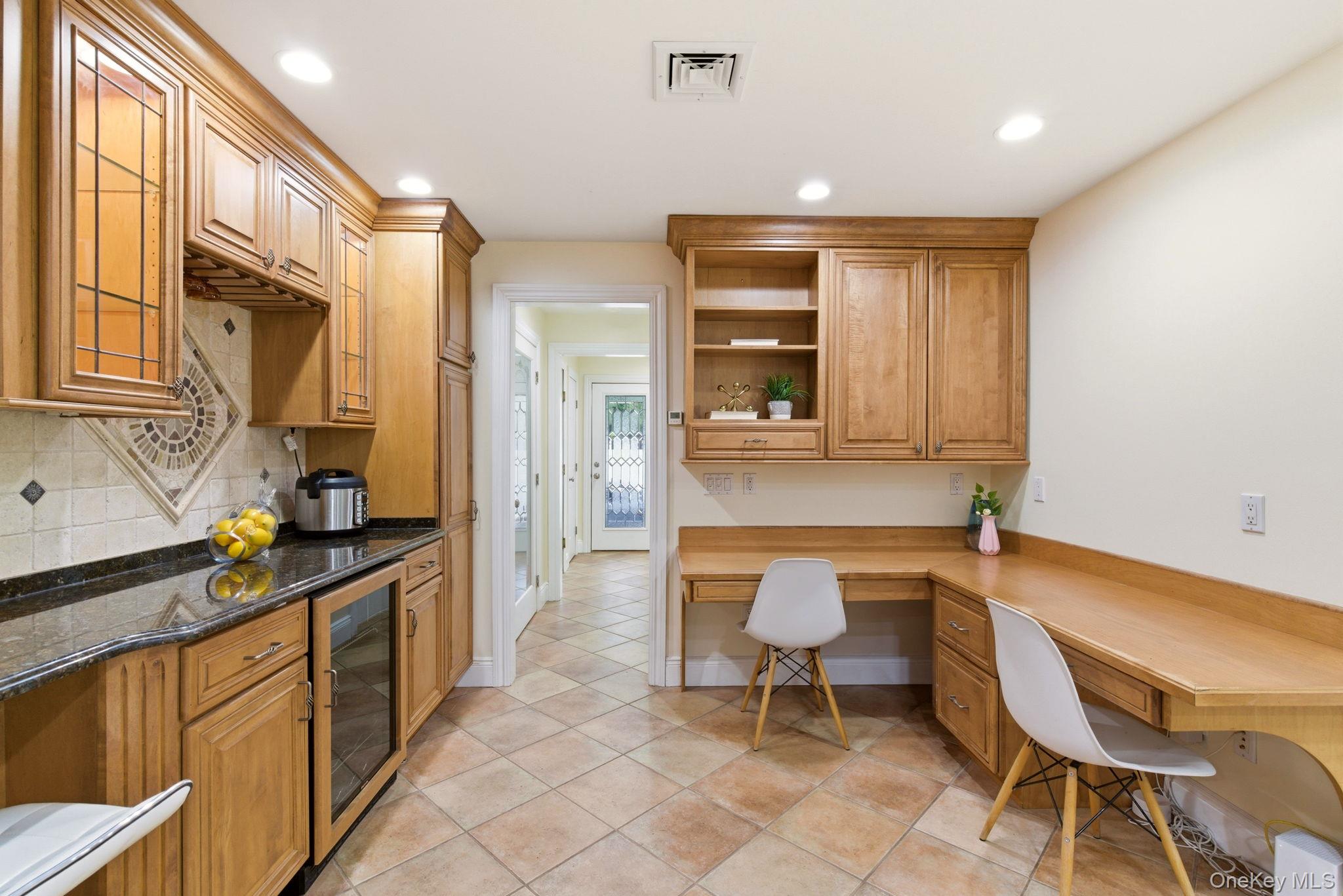 316 S Woods Road