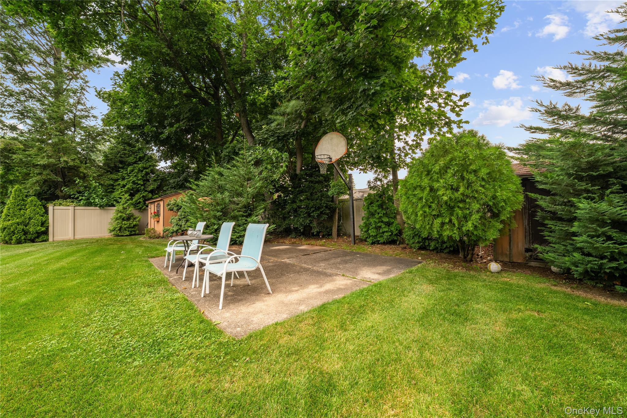 65 Elmtree Lane