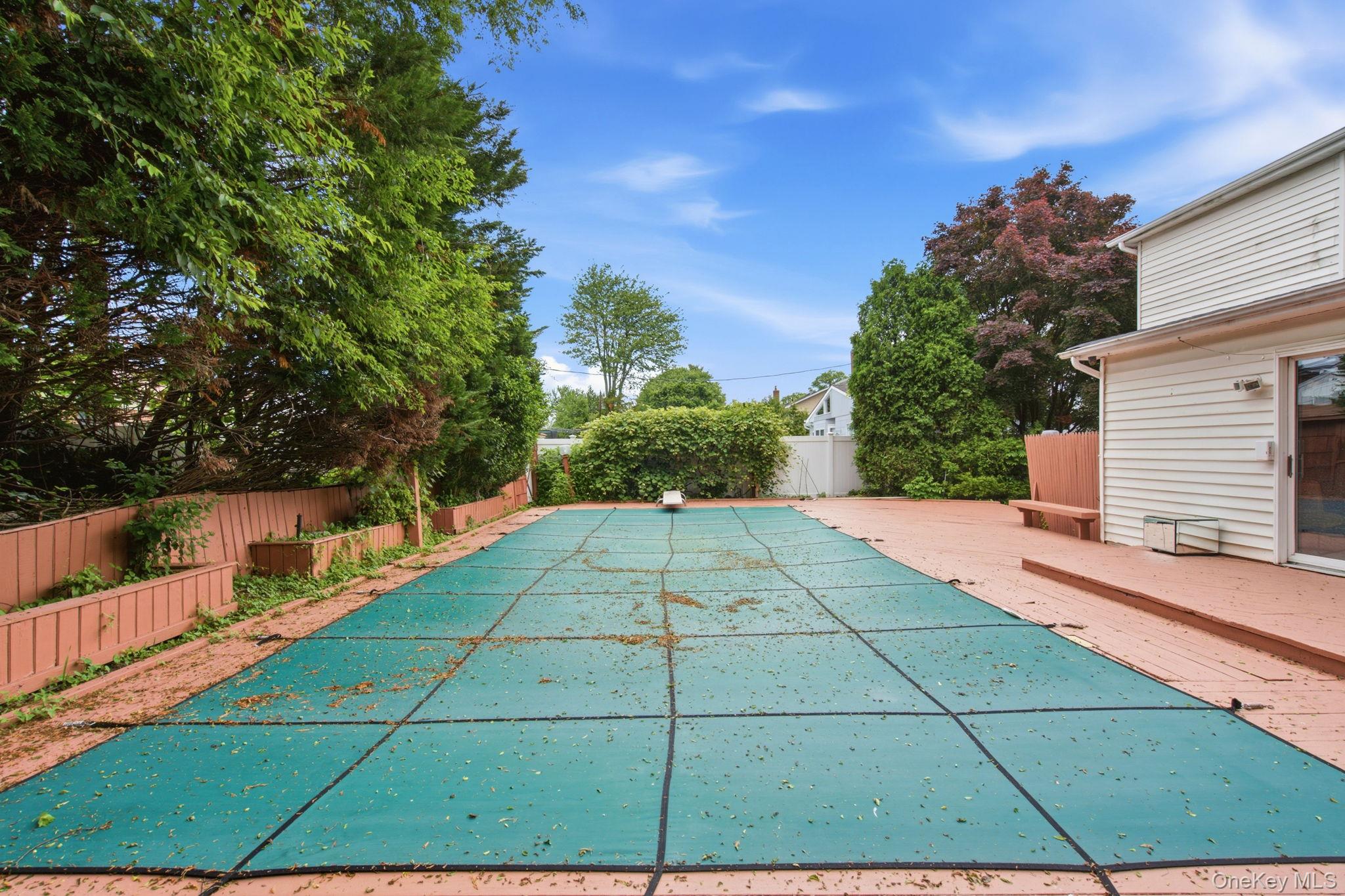 74 Rockland Drive