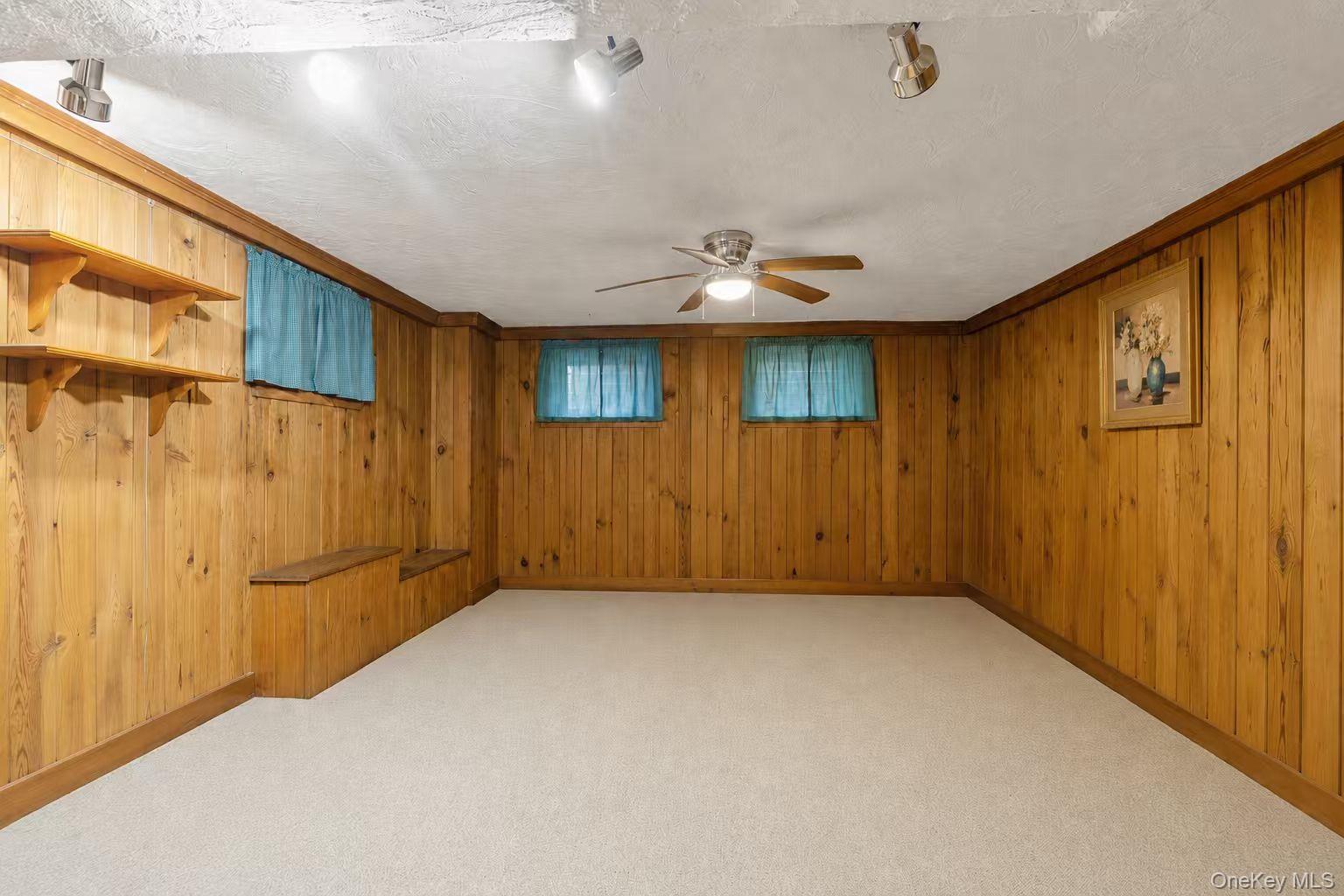 96 Meadow Street
