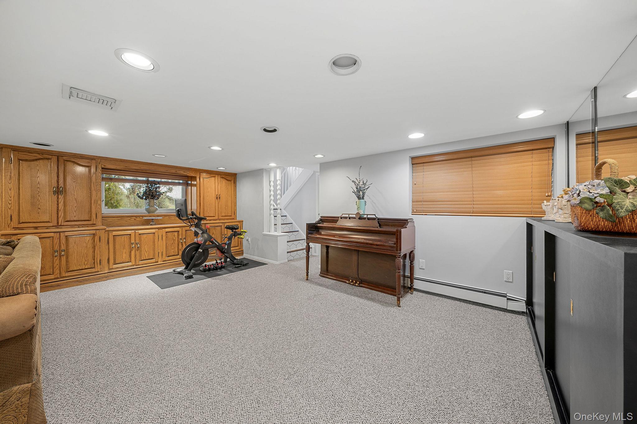 1 Cortland Avenue