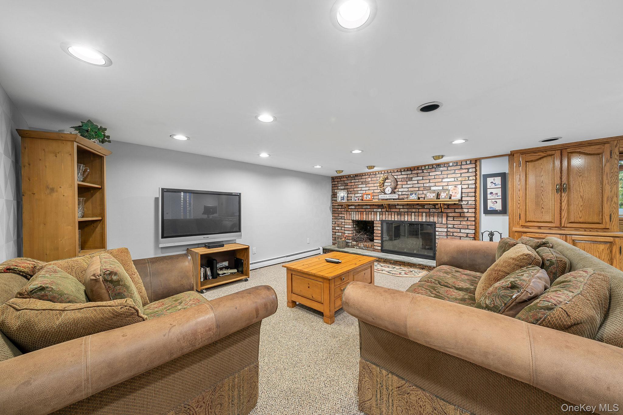 1 Cortland Avenue