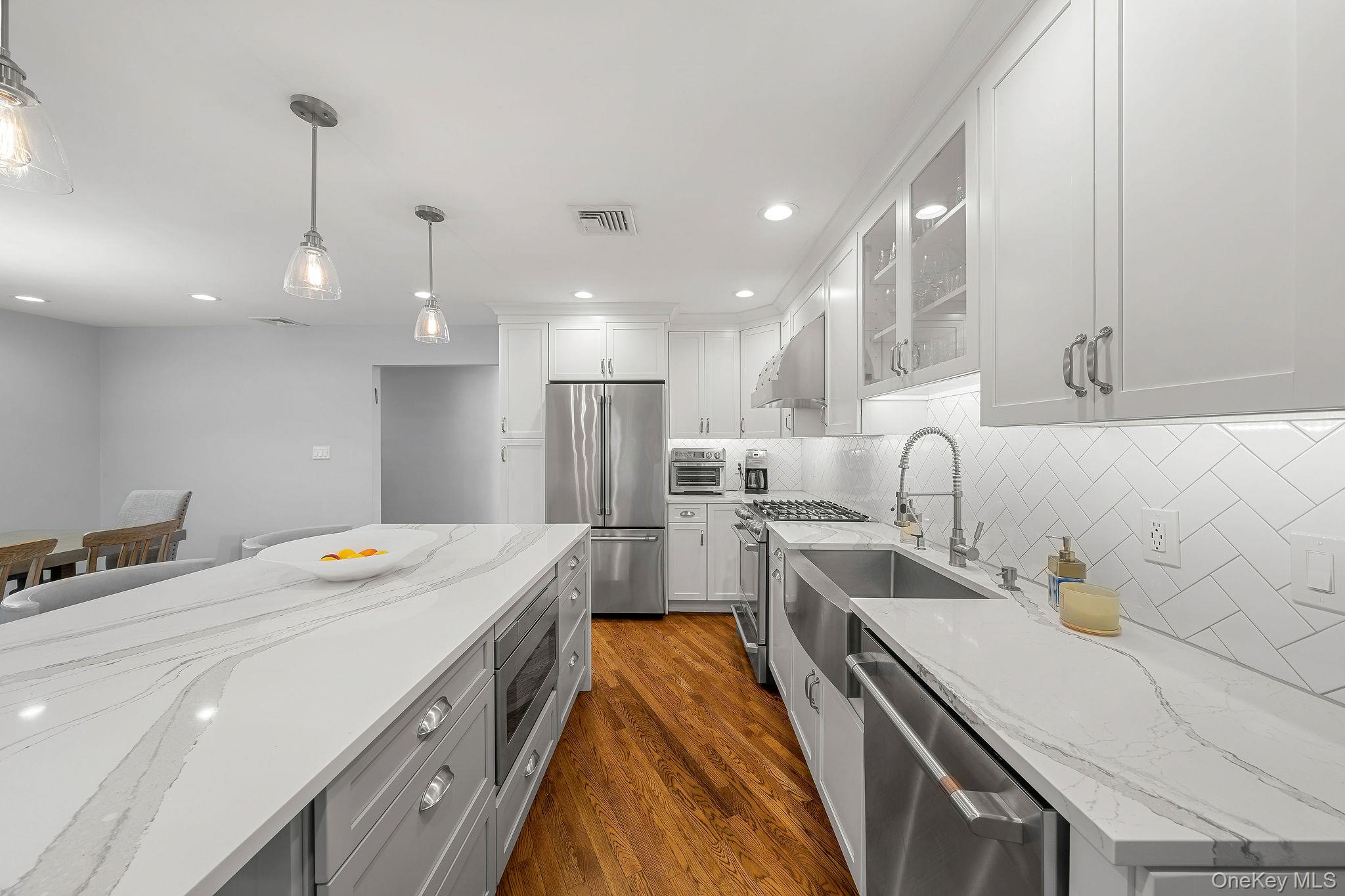 1 Cortland Avenue