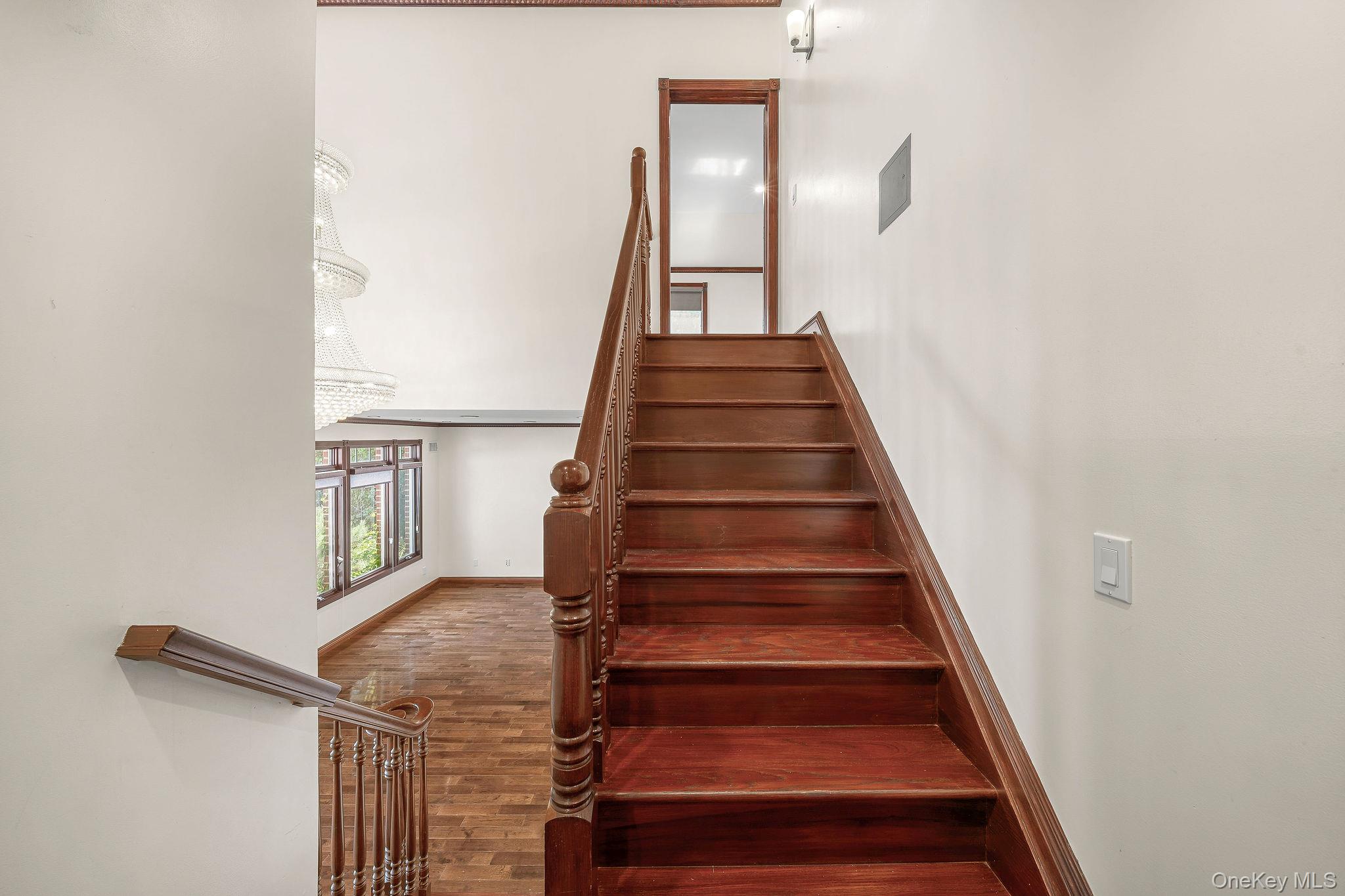 300 Ellen Place