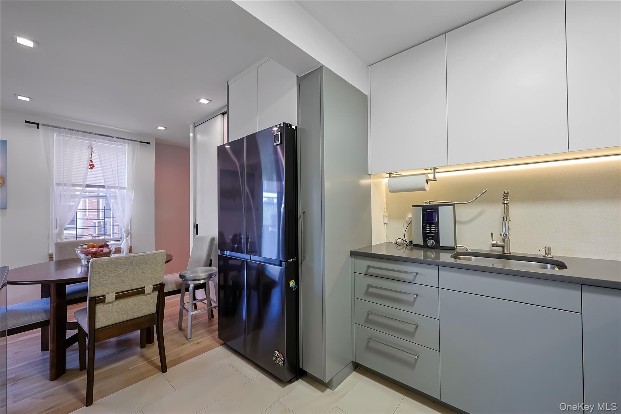 13604 Cherry Avenue Unit: 4E