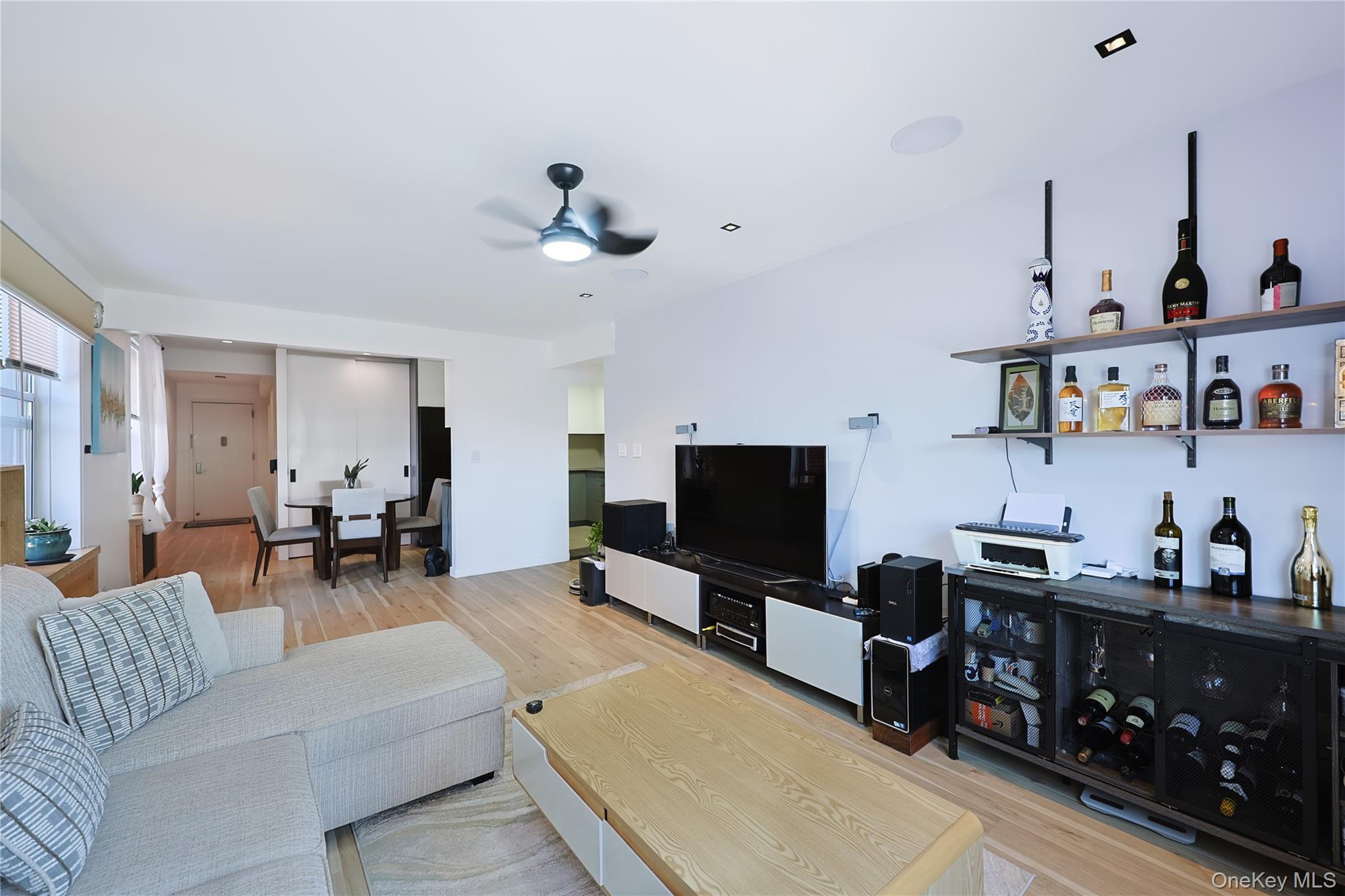 13604 Cherry Avenue Unit: 4E