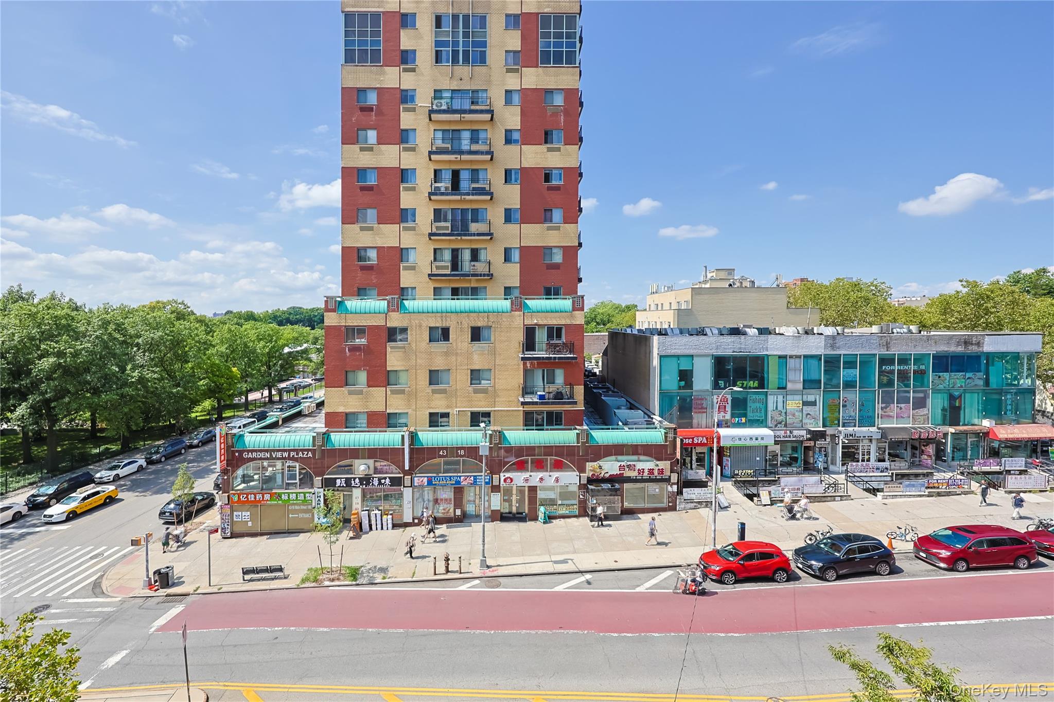 13604 Cherry Avenue Unit: 4E