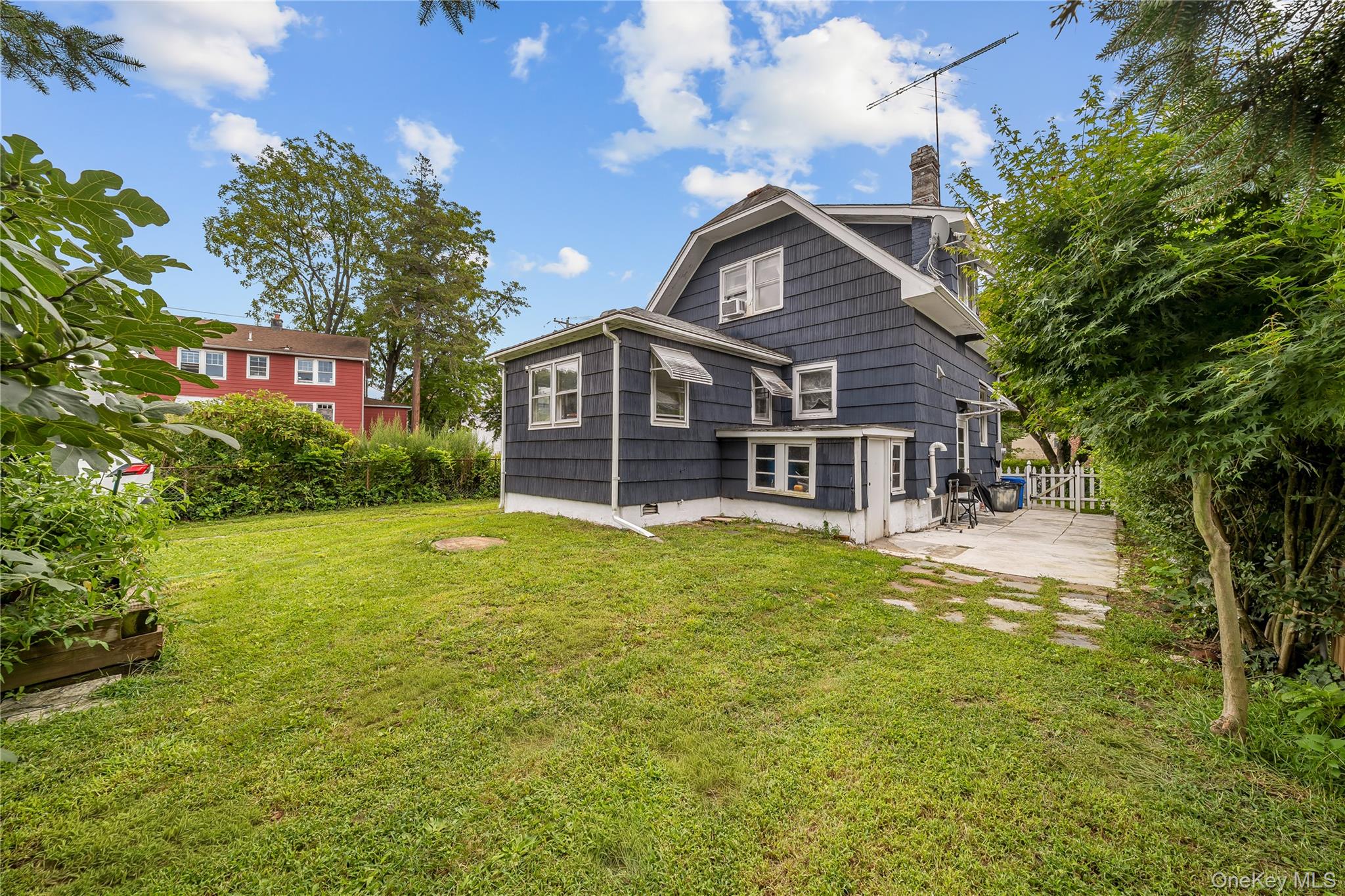 6 Littleworth Lane
