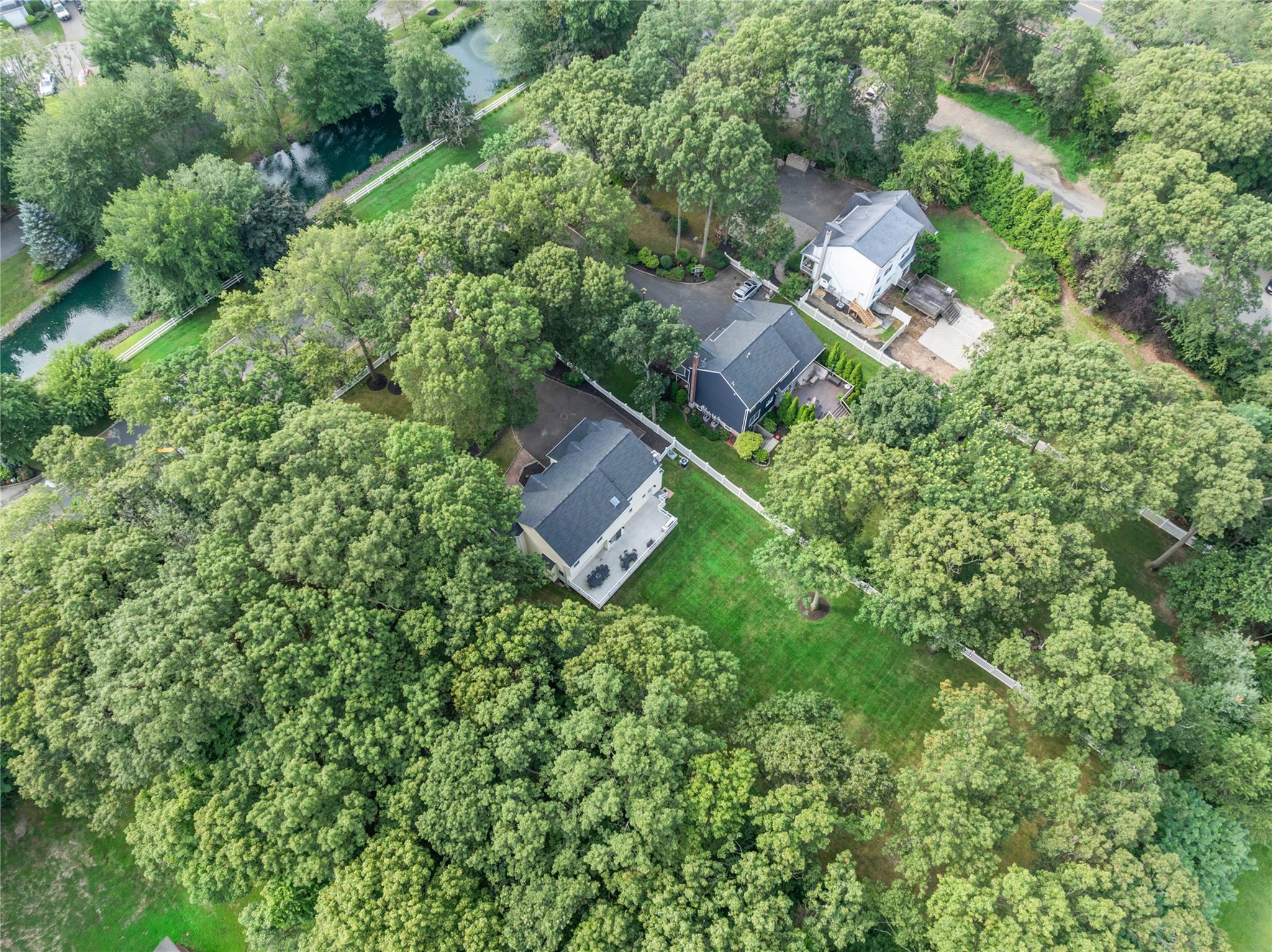 30 Lawrence Road