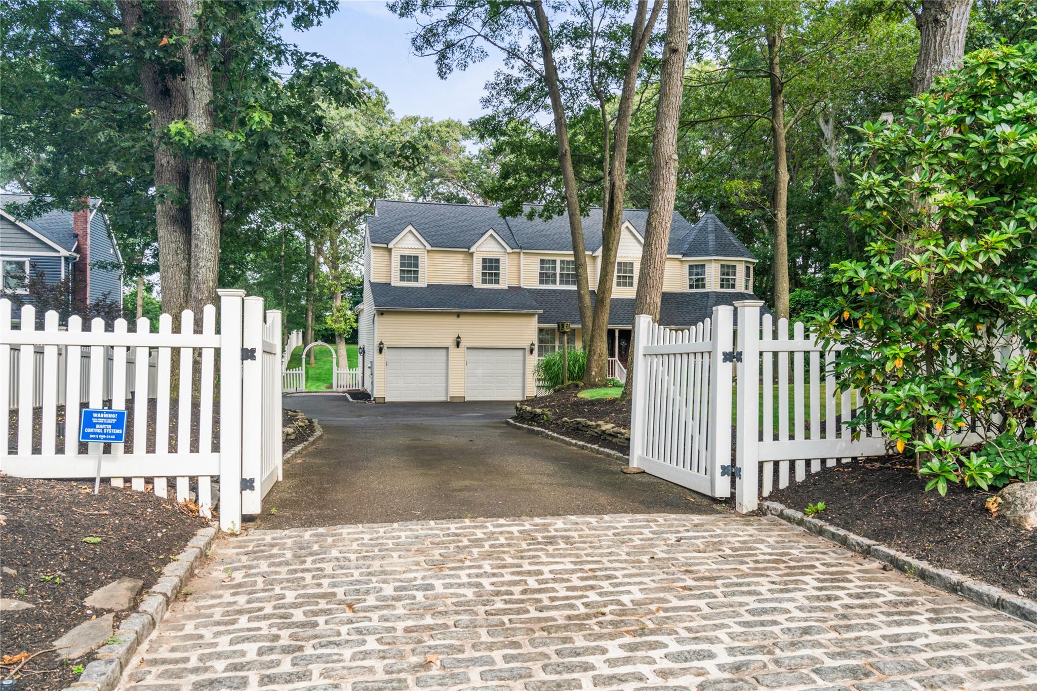 30 Lawrence Road