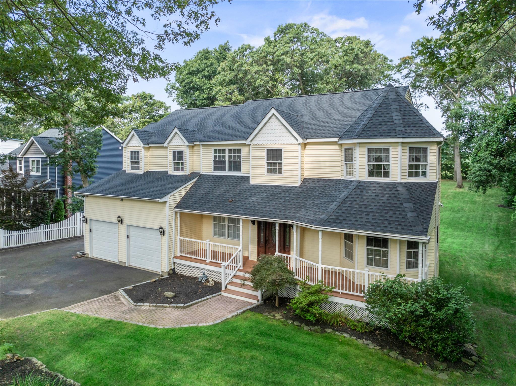 30 Lawrence Road