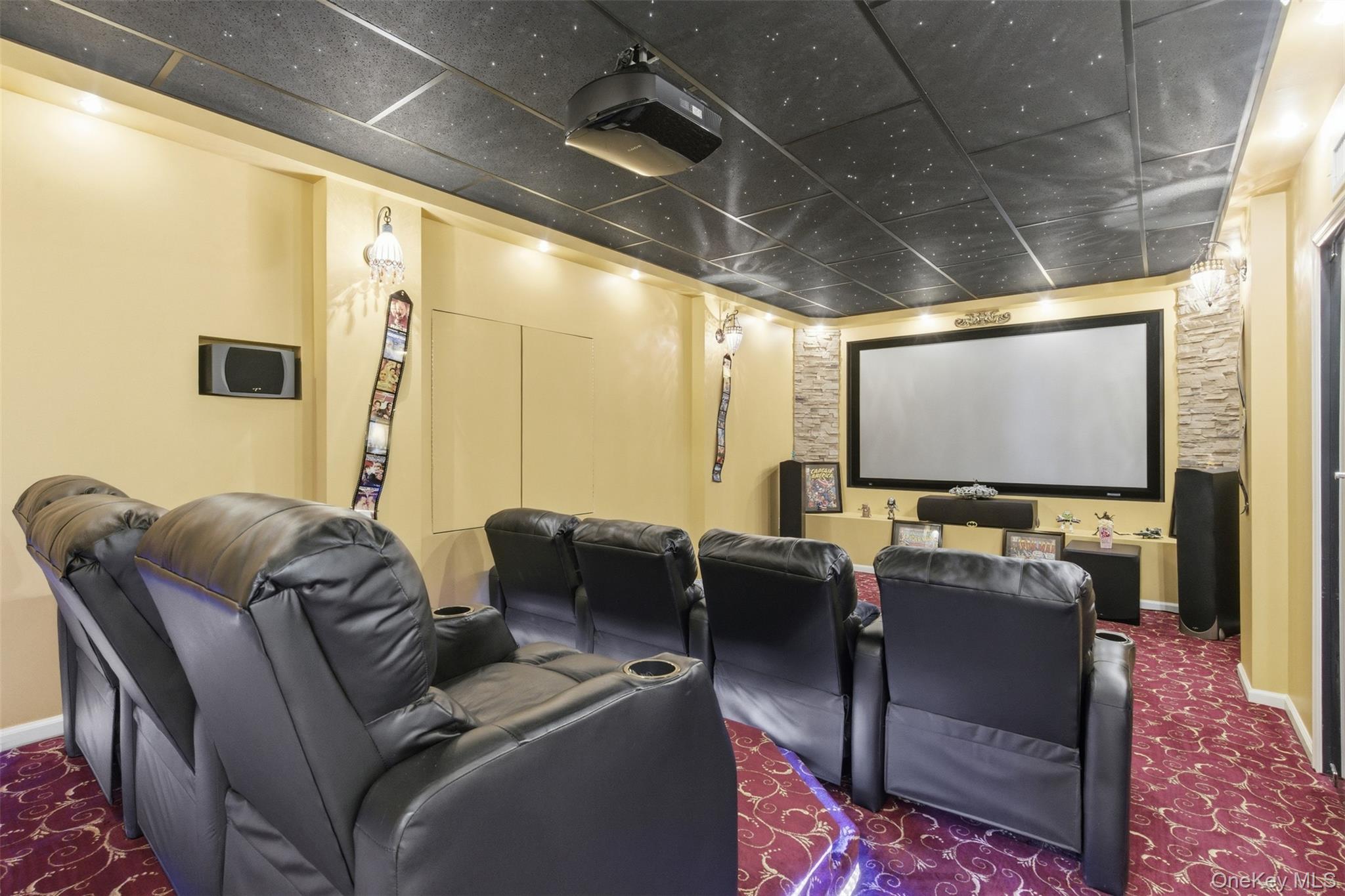 50 Holiday Pond Road