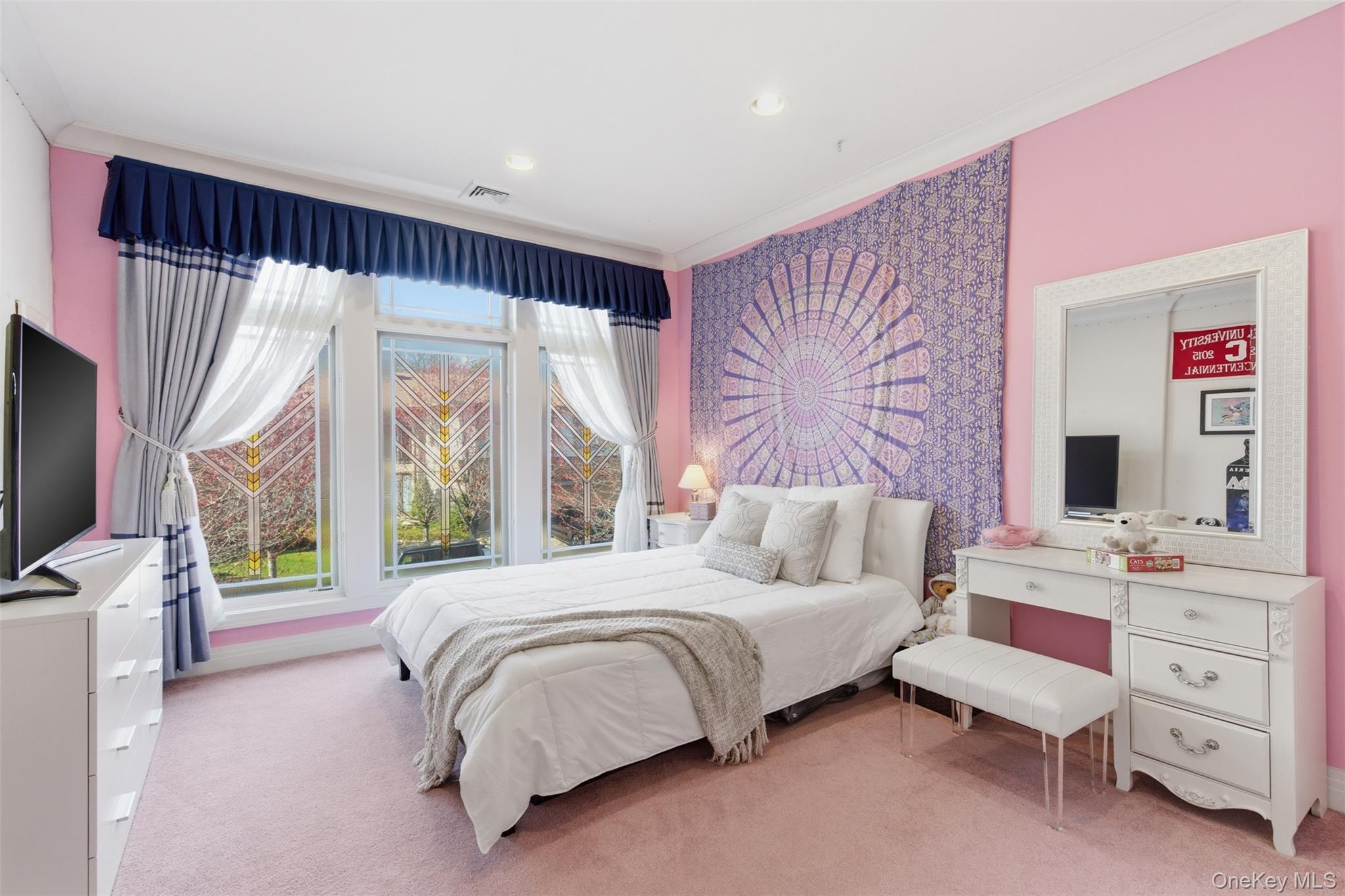 50 Holiday Pond Road