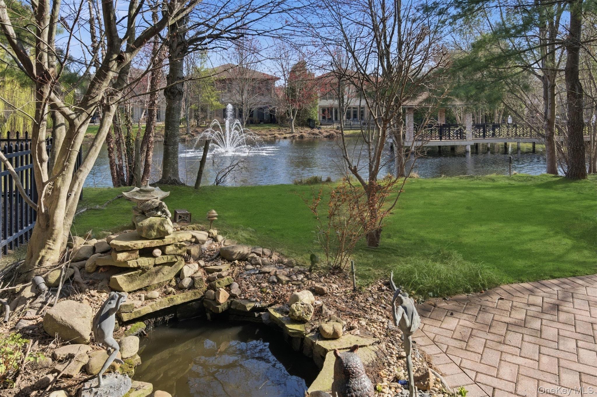 50 Holiday Pond Road