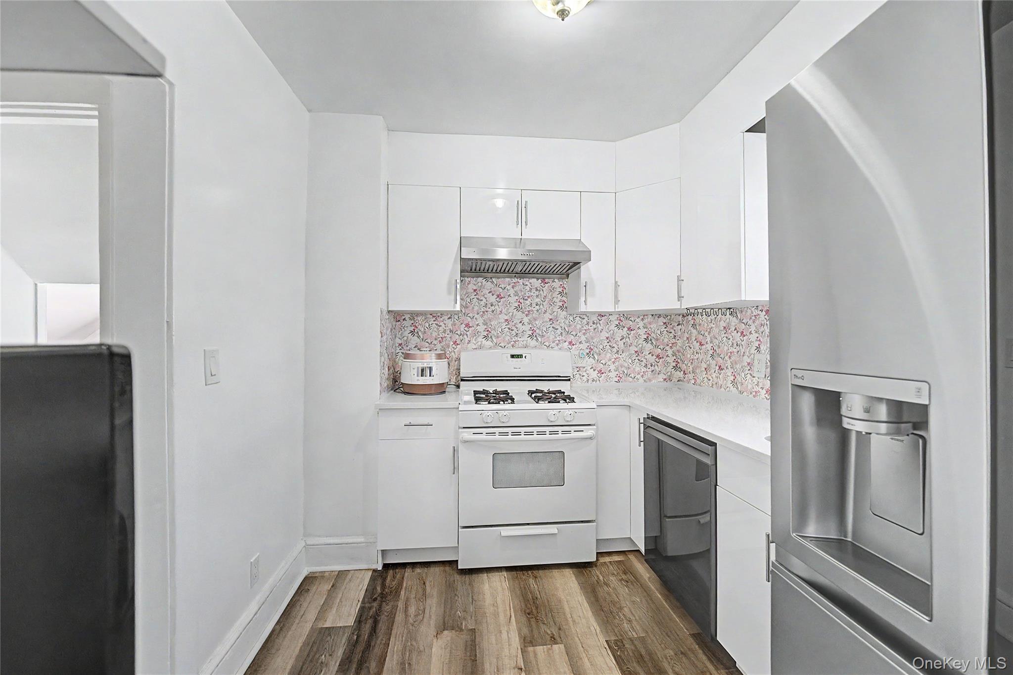 6 Littleworth Lane