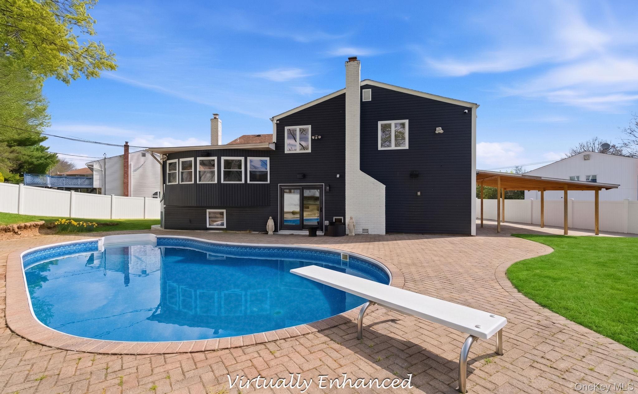 3 Rustic Court