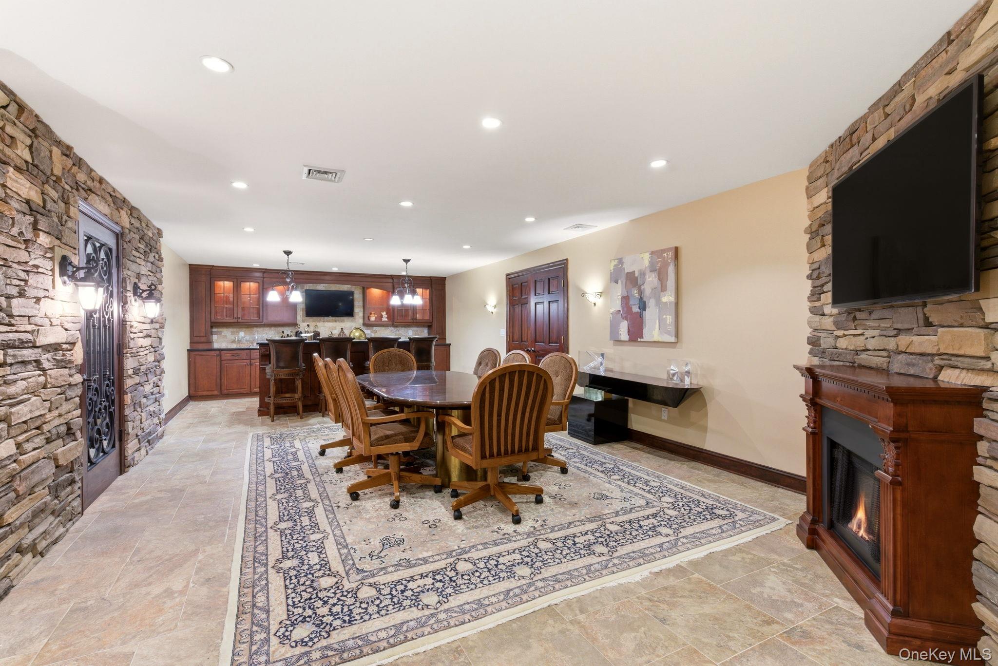 3 Olde Hamlet Drive