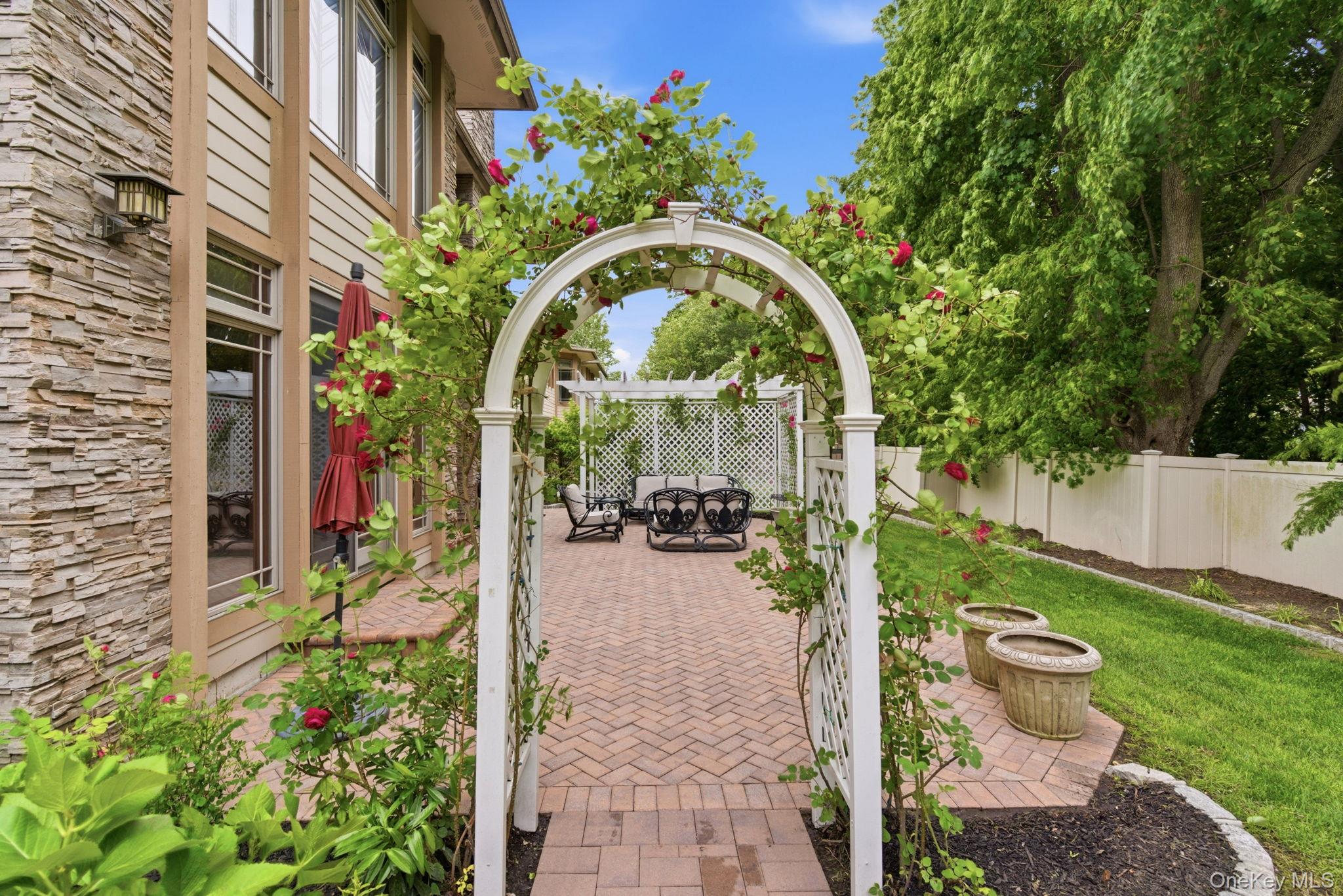 3 Olde Hamlet Drive