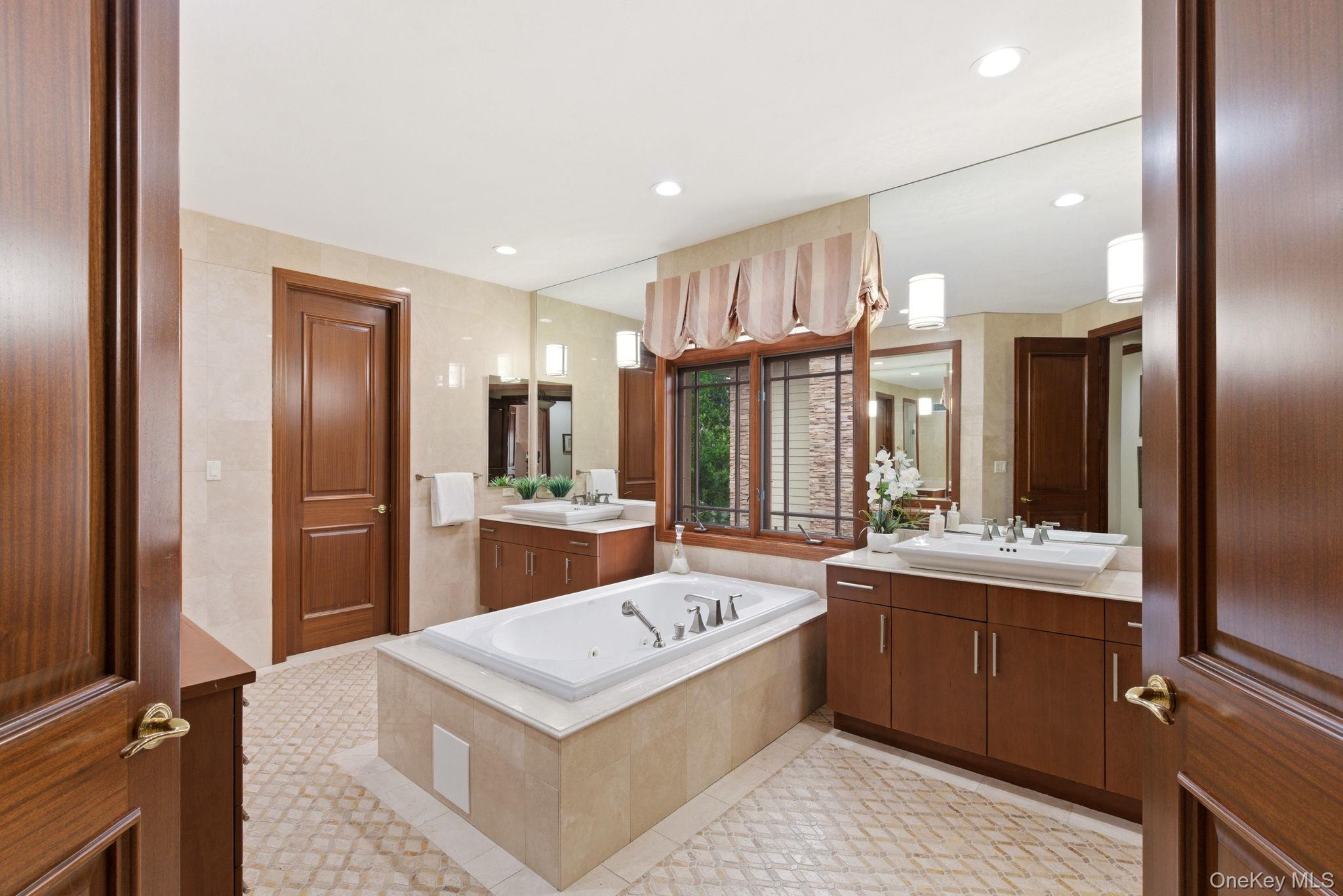 3 Olde Hamlet Drive