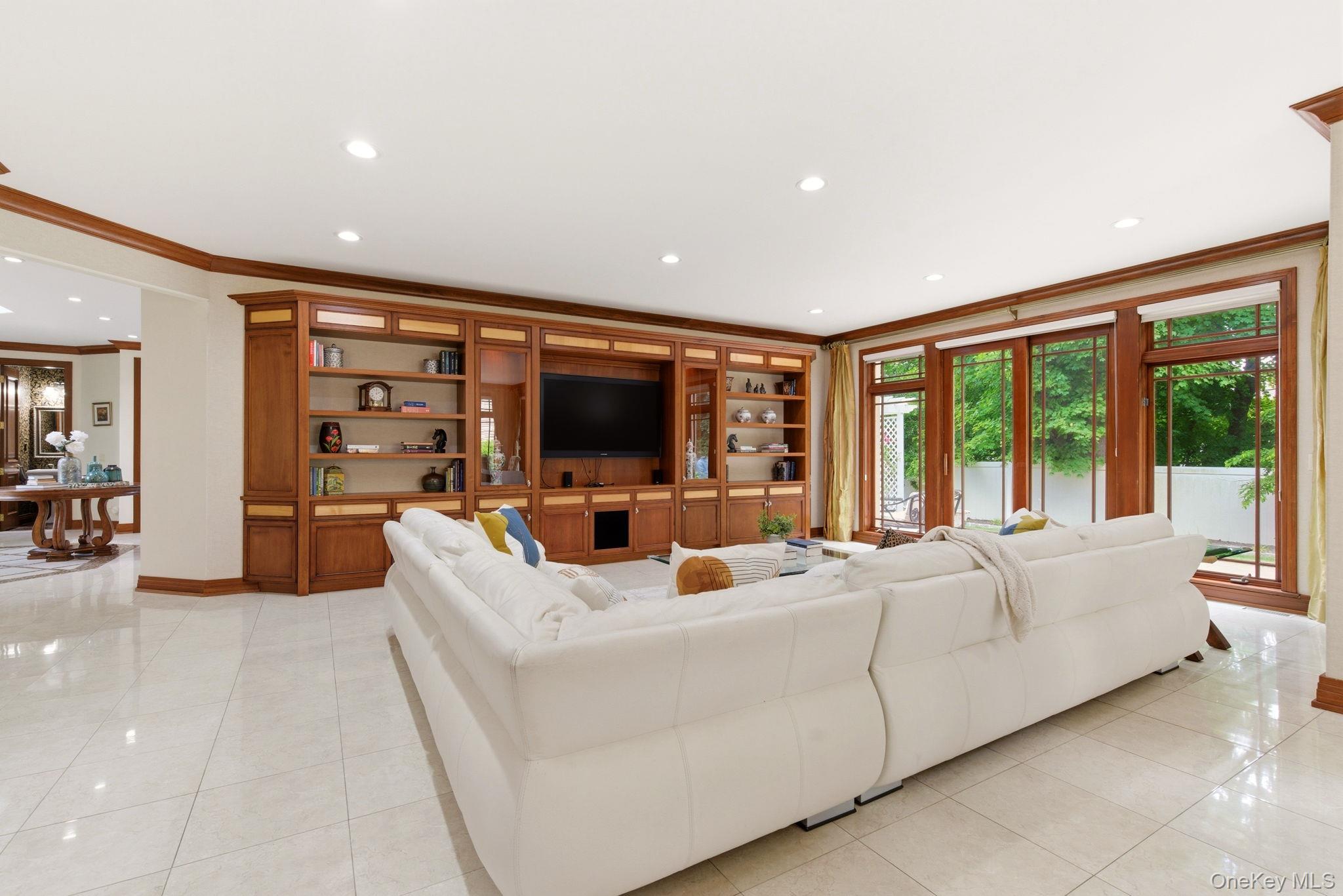 3 Olde Hamlet Drive