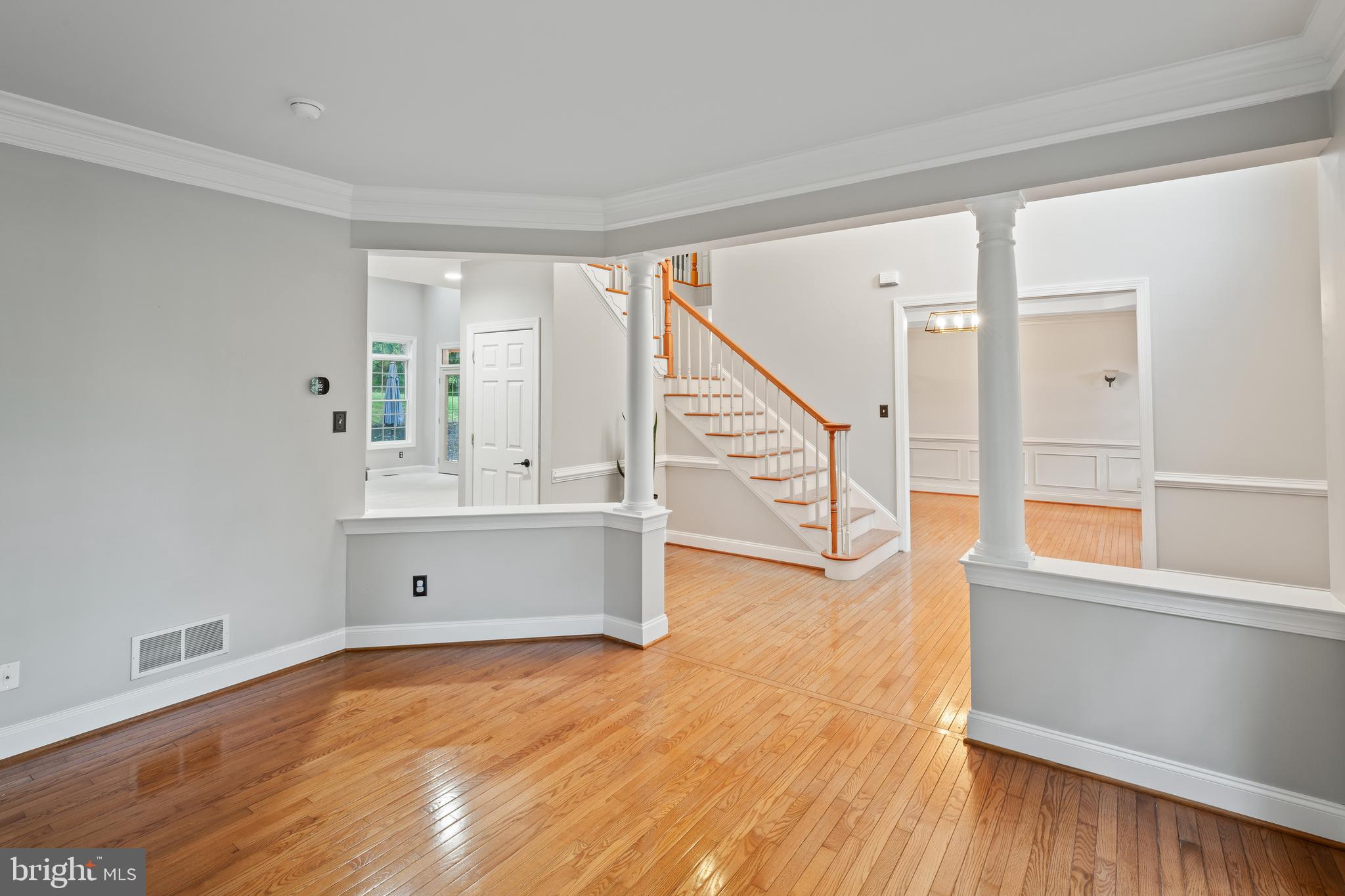 8 Eagle Way