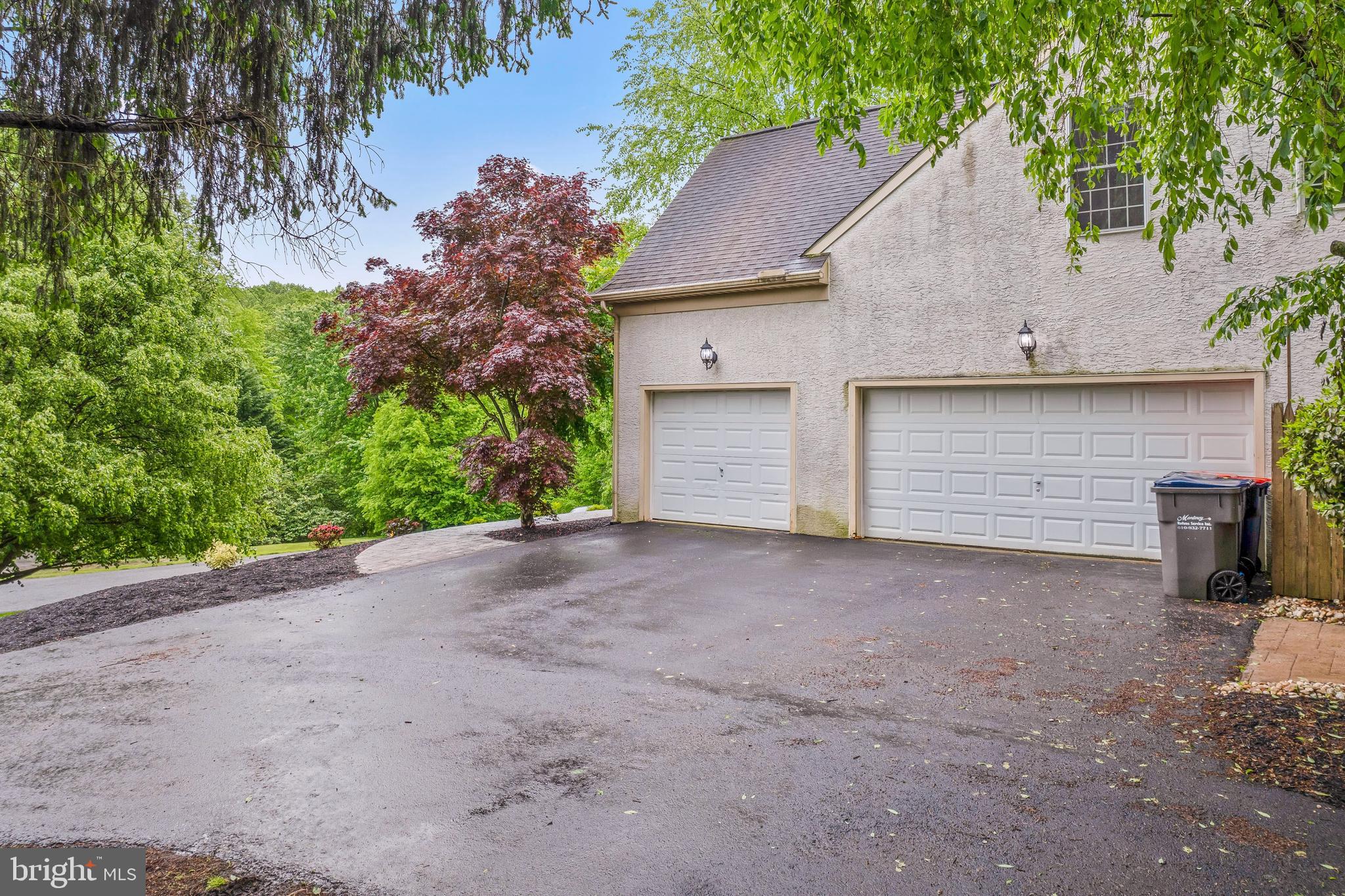 8 Eagle Way