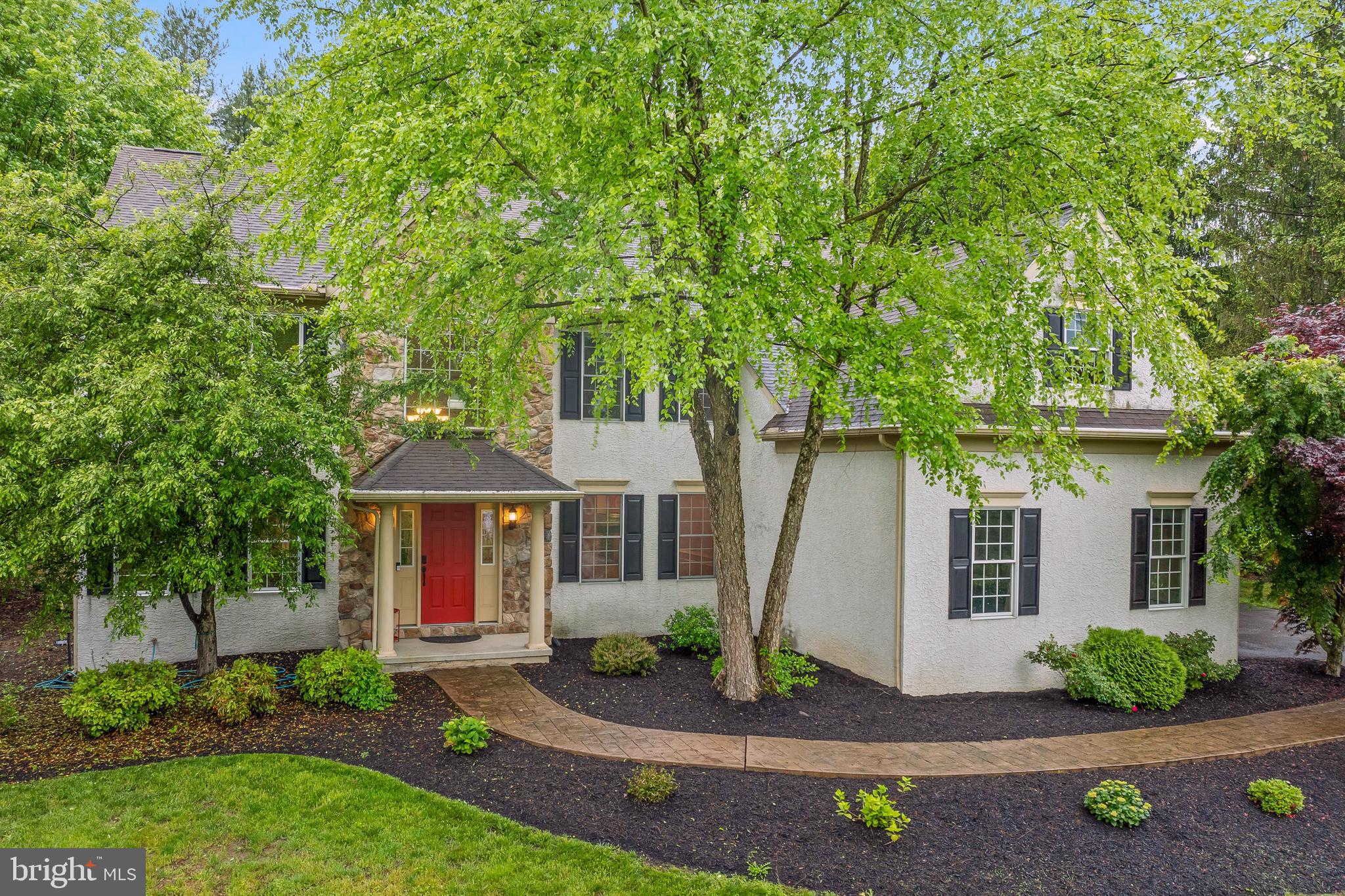 8 Eagle Way