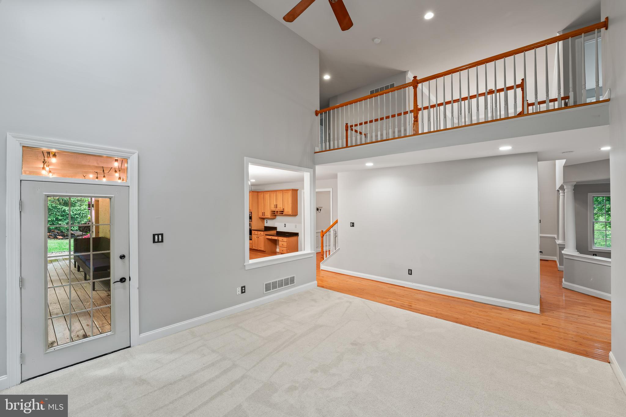 8 Eagle Way