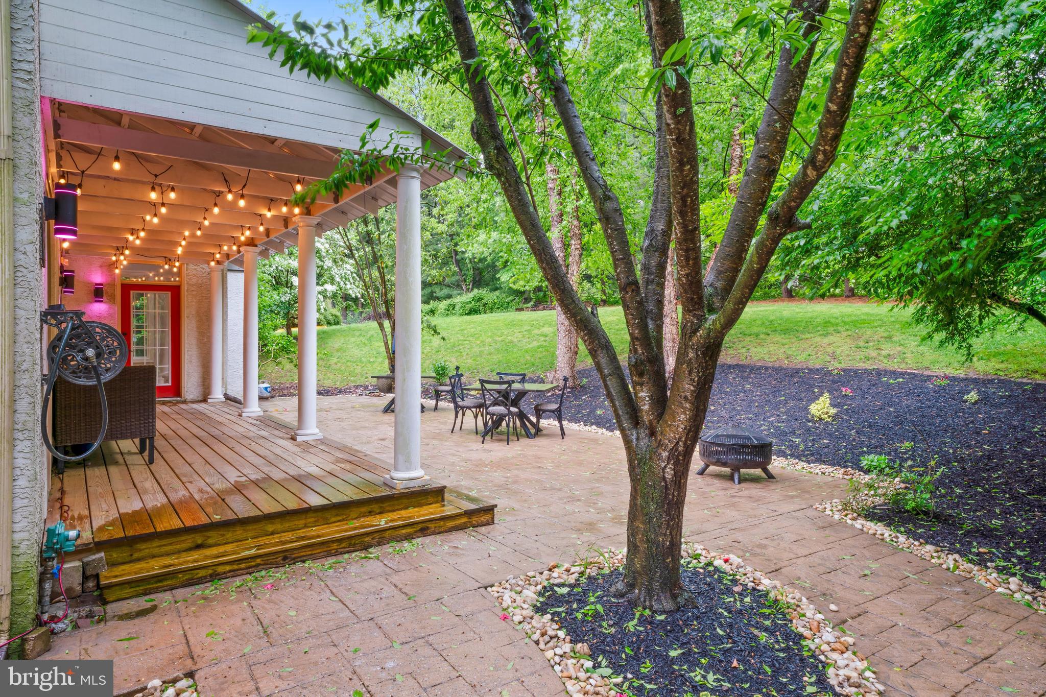8 Eagle Way