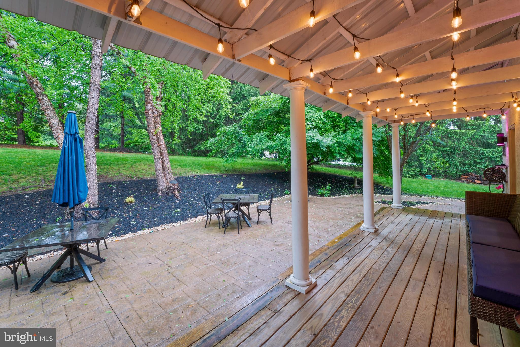 8 Eagle Way