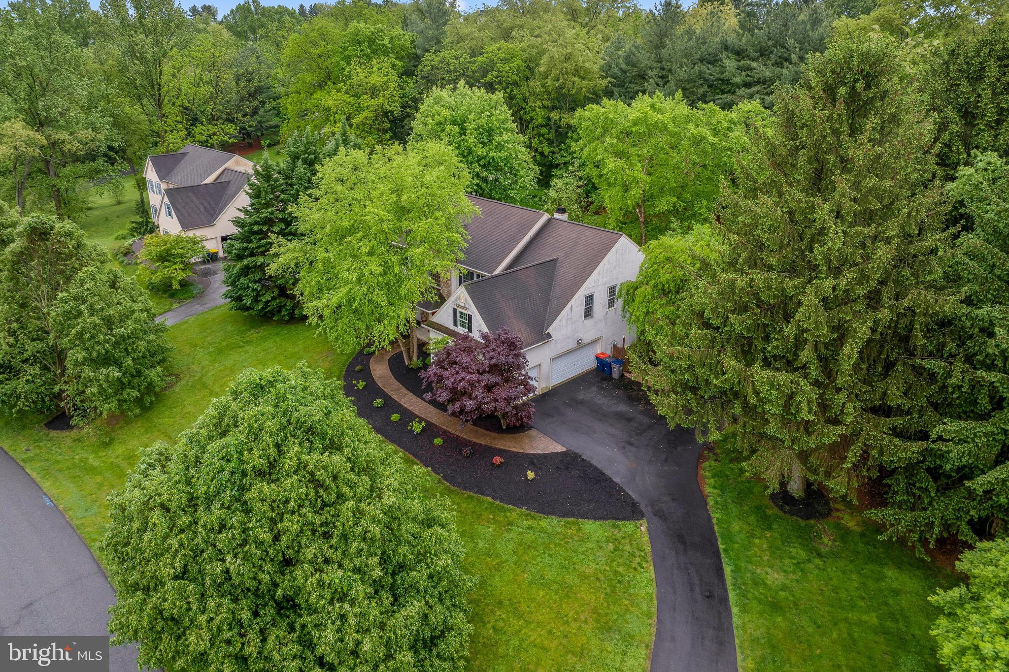8 Eagle Way