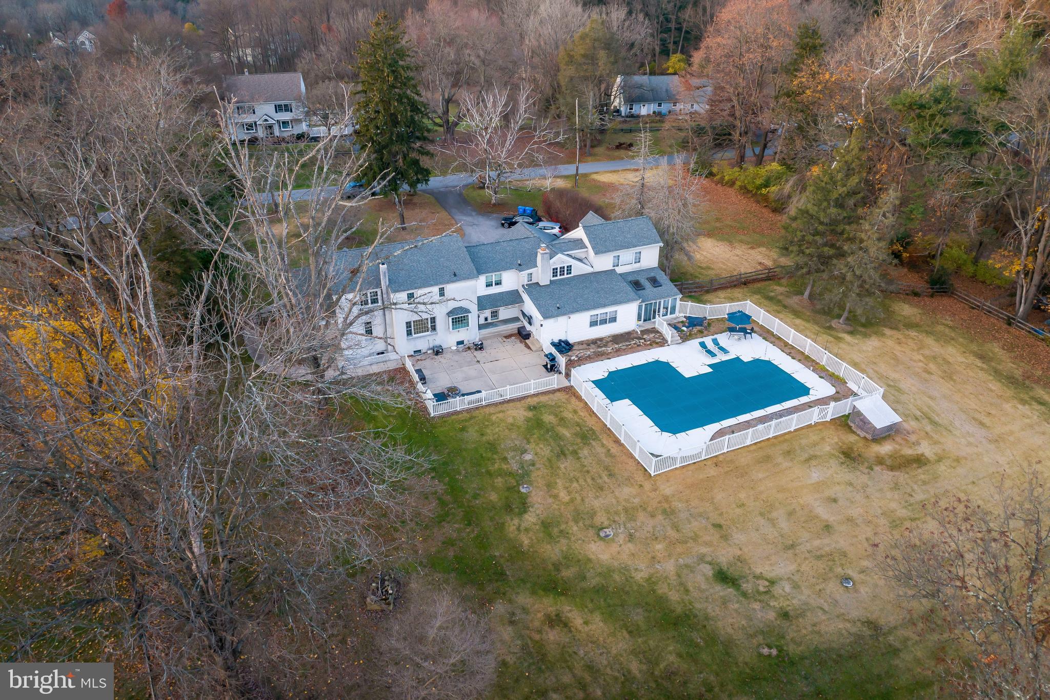 36 Skyline Dr