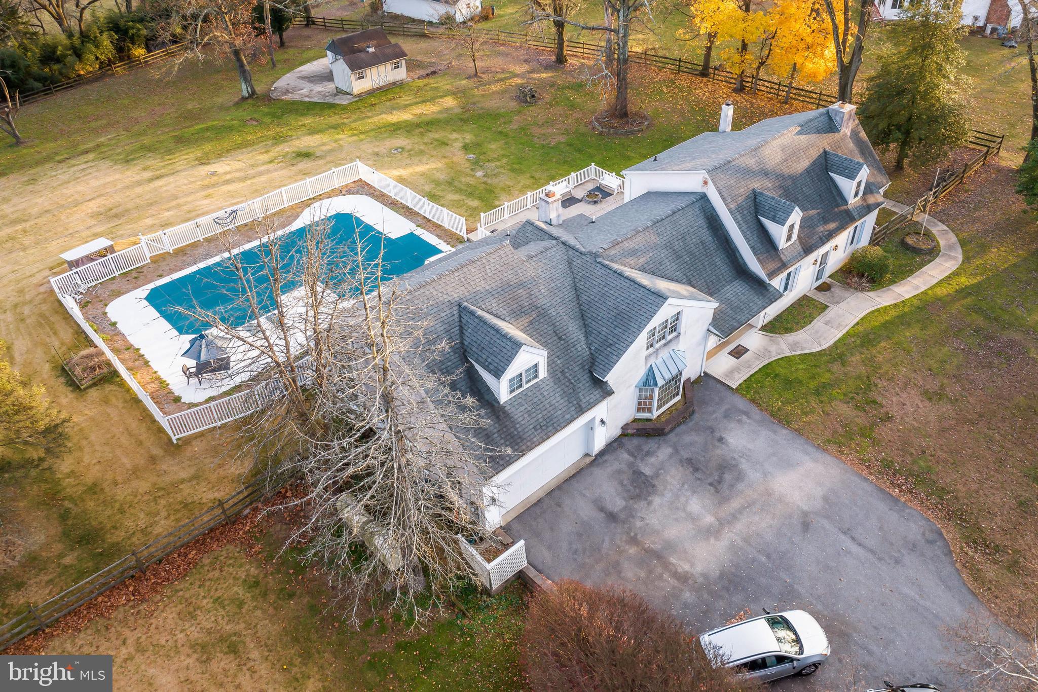 36 Skyline Dr