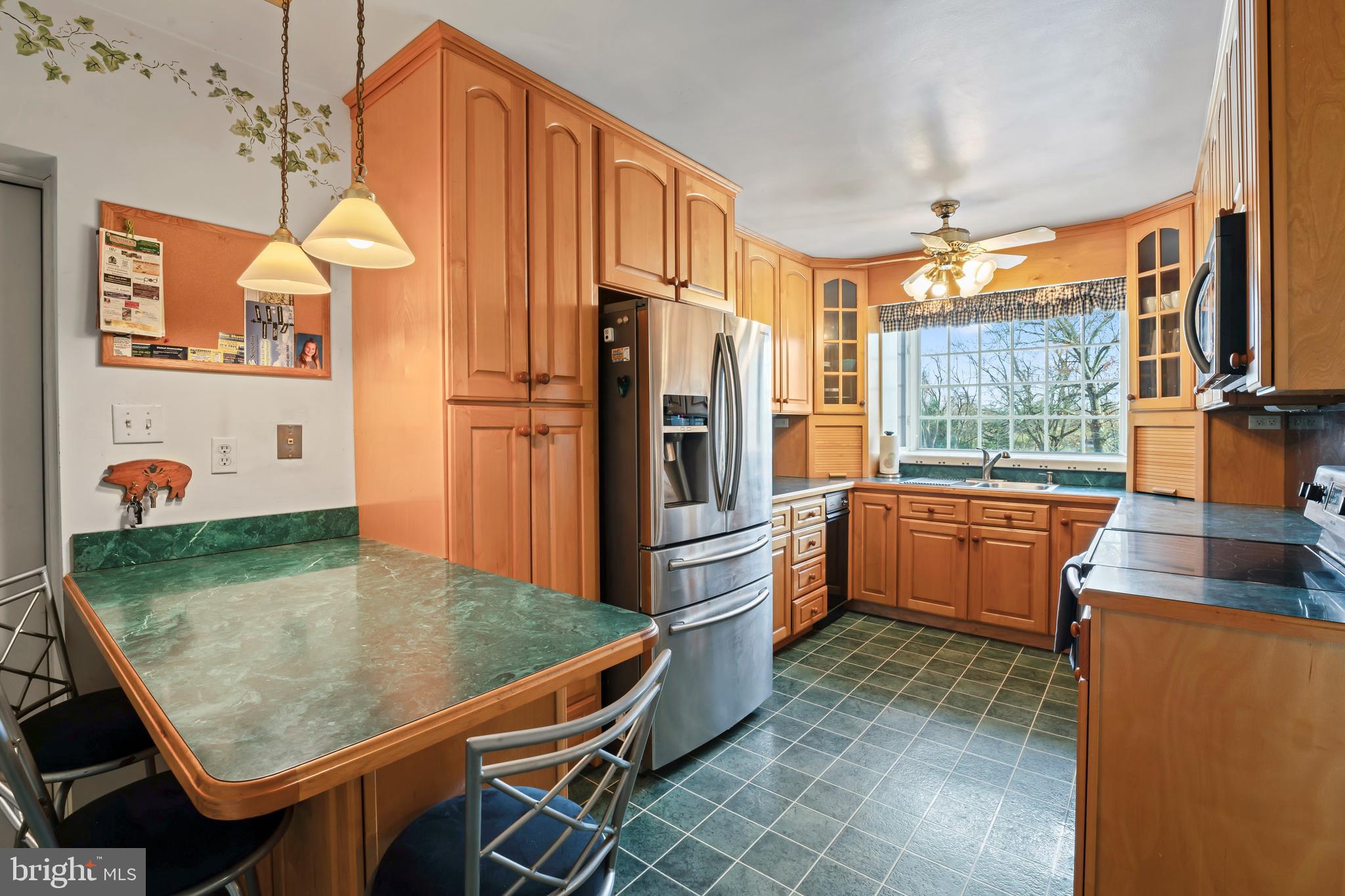 36 Skyline Dr