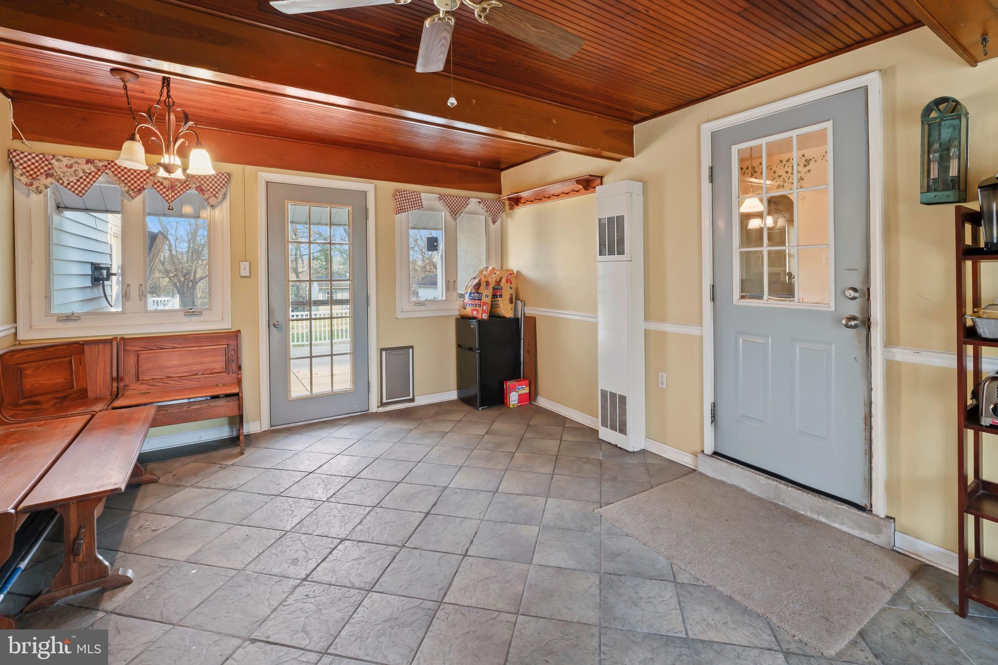36 Skyline Dr