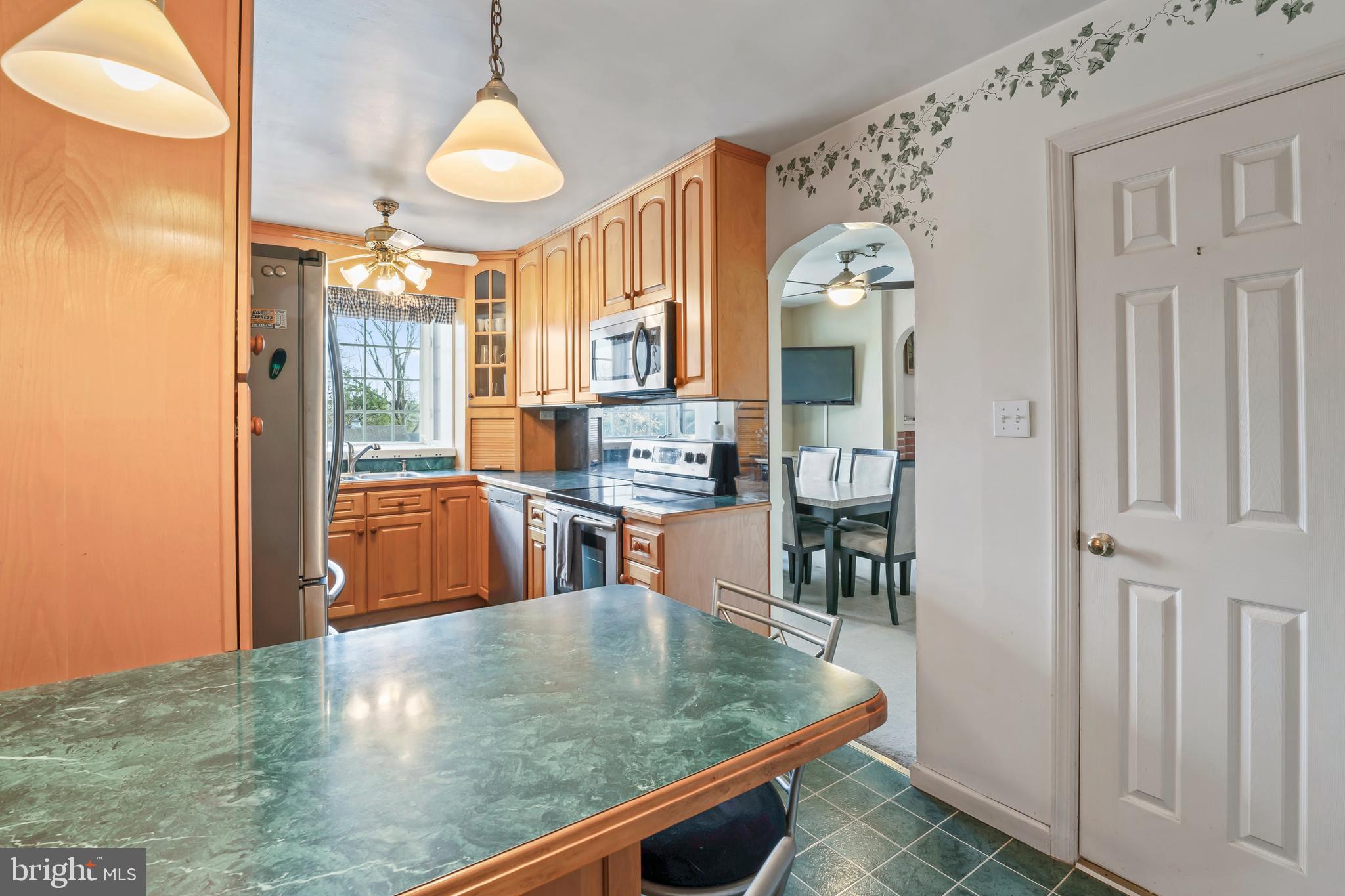 36 Skyline Dr